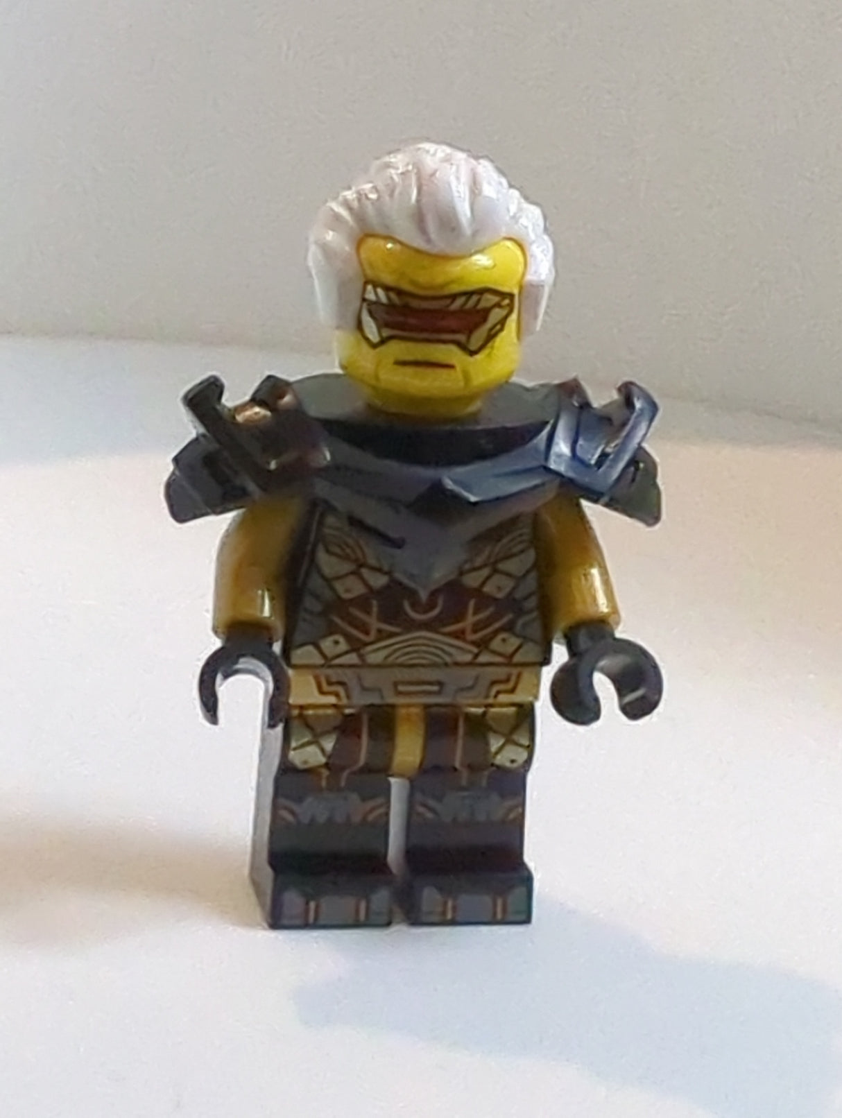 NEU Ninjago Minifigur Rapton njo821