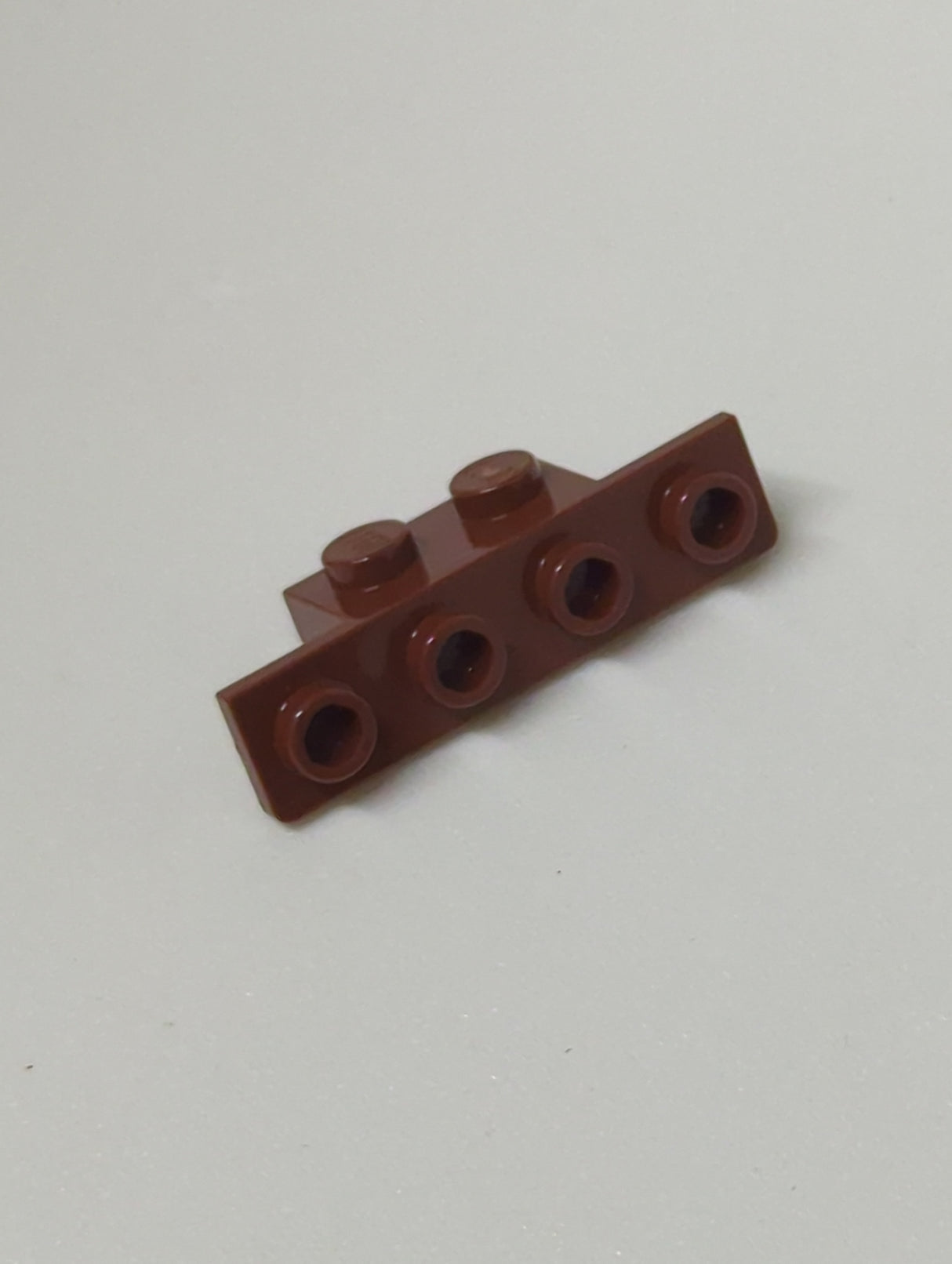 NEU Winkel 1 x 2 - 1 x 4 mit zwei runden Ecken unten neubraun