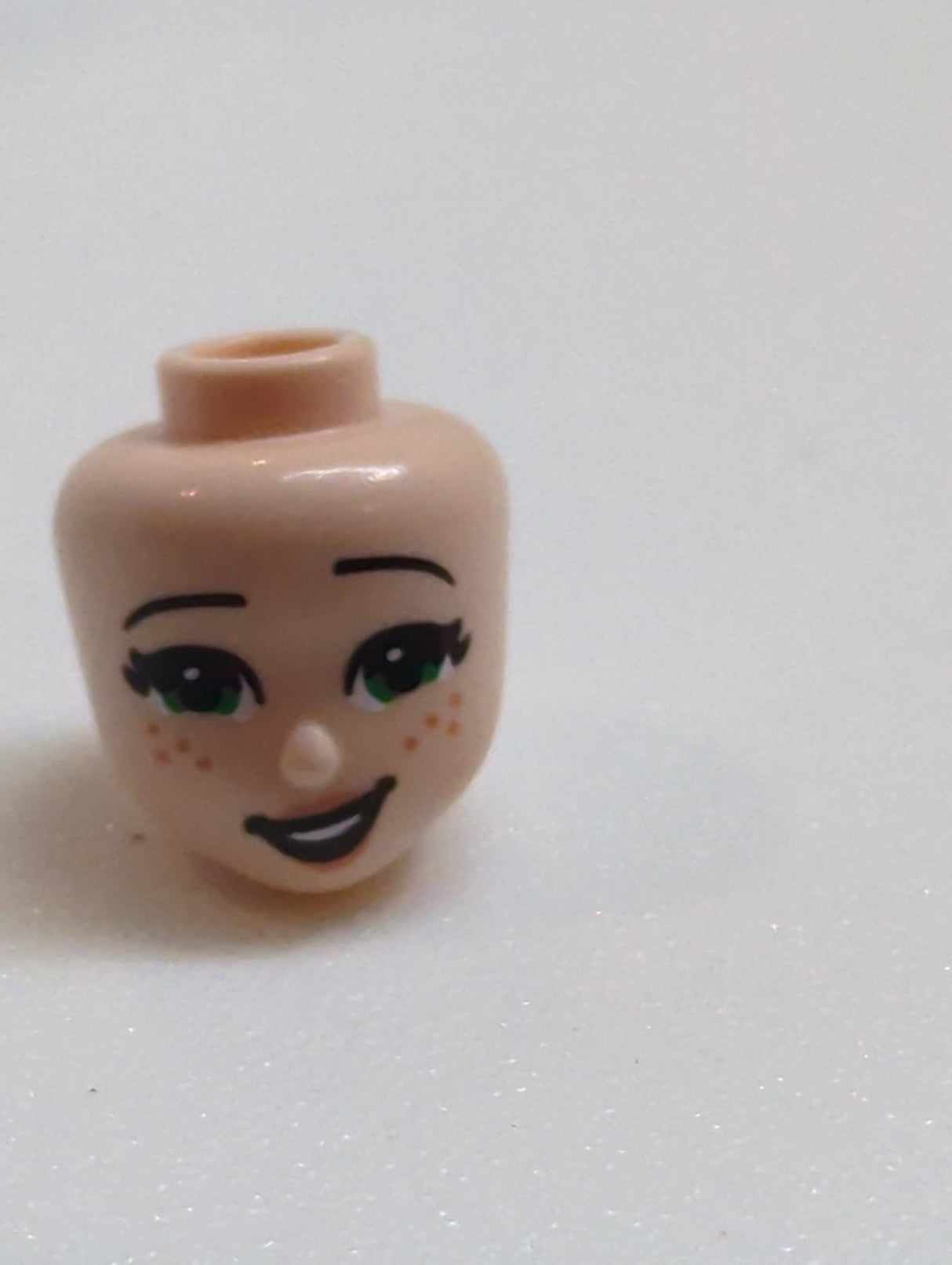 NEU Mini Doll, Head Friends with Green Eyes, Black Eyebrows, Open Mouth Lopsided Smile and Freckles Pattern hellnougat light nougat