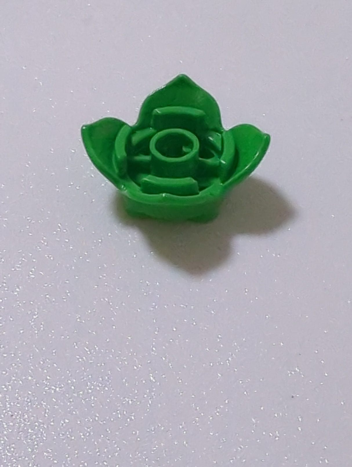 NEU Pflanze Blüte 2 x 2 mit 4 Blättern und Achsloch mediumgrün