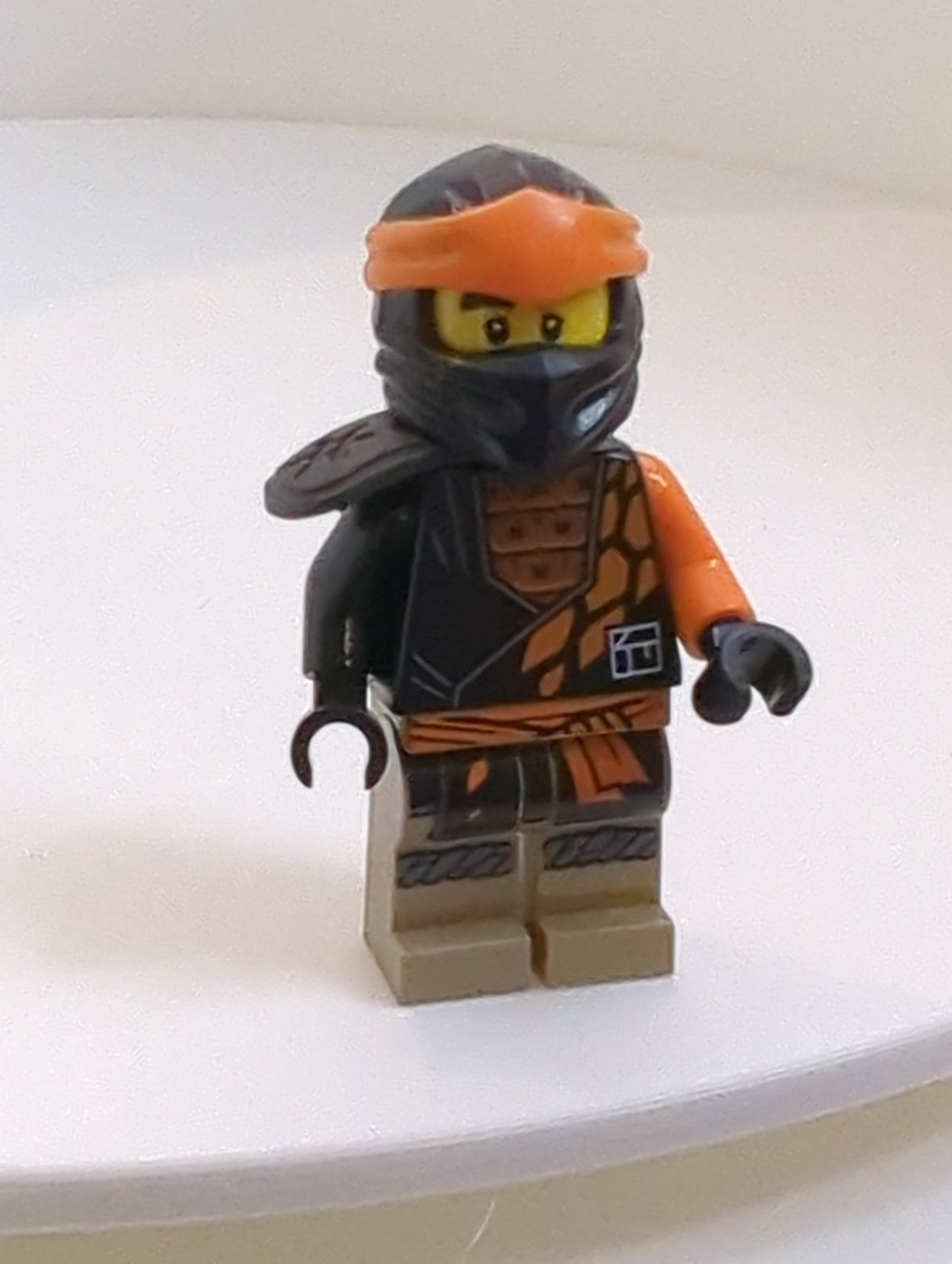 NEU Ninjago Minifigur Cole - Core, Schulterplatte njo720
