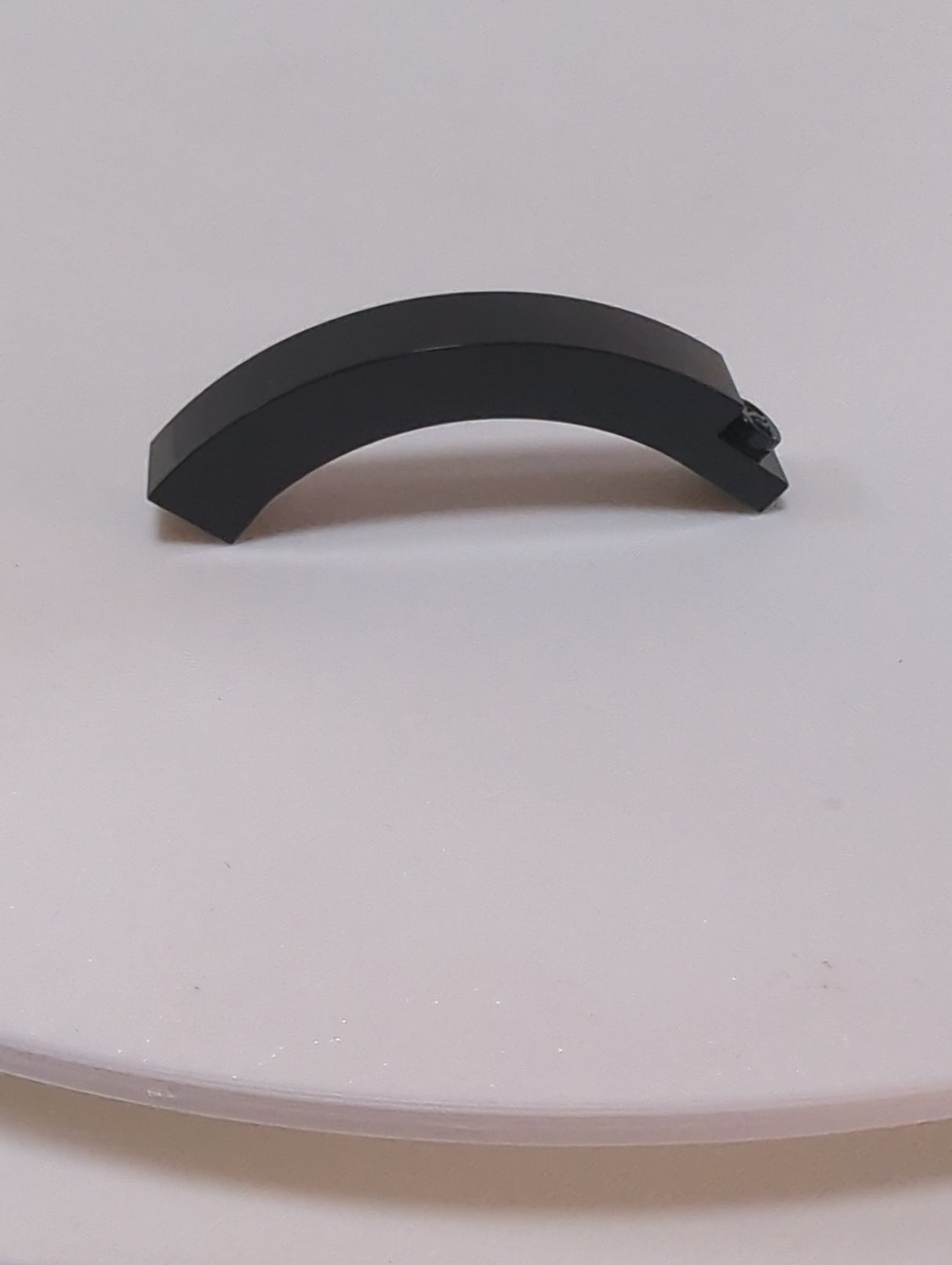 NEU Bogen 1 x 5 x 3 1/3 gebogene Oberseite schwarz