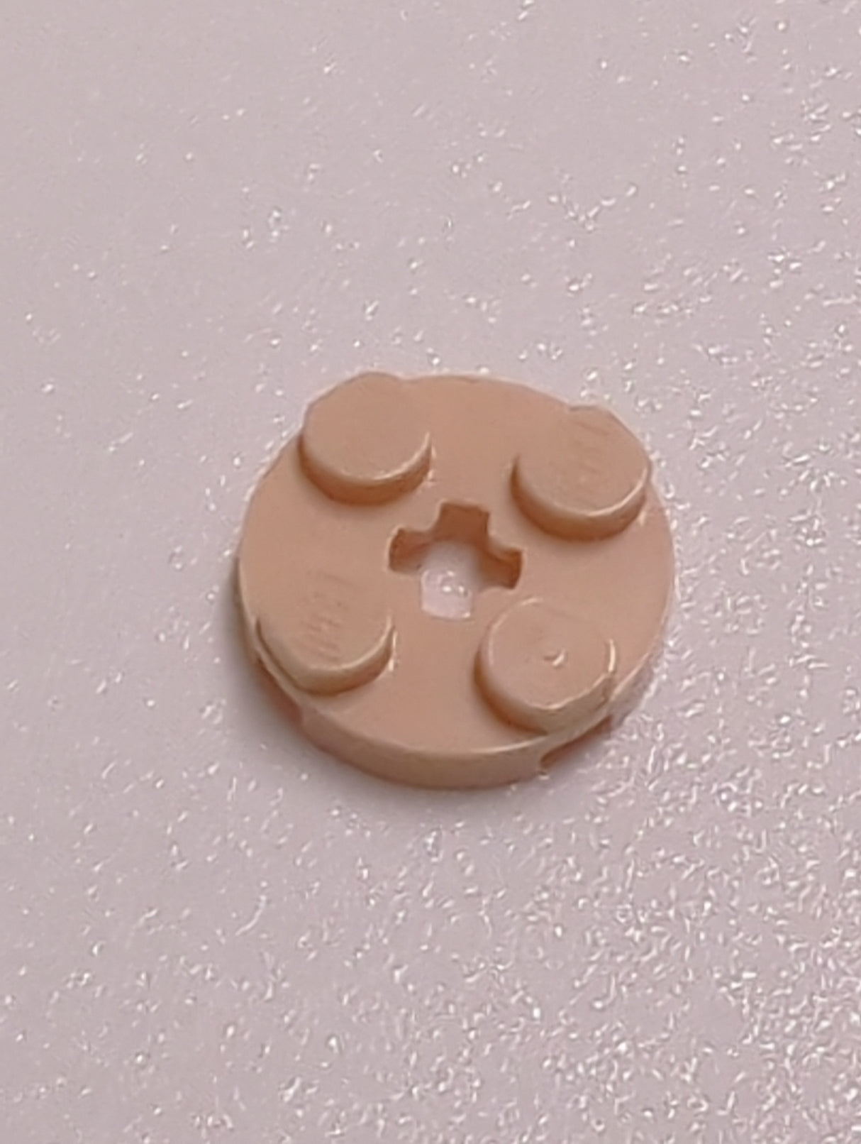 NEU Platte, rund 2 x 2 mit Achsloch nougat (hell)