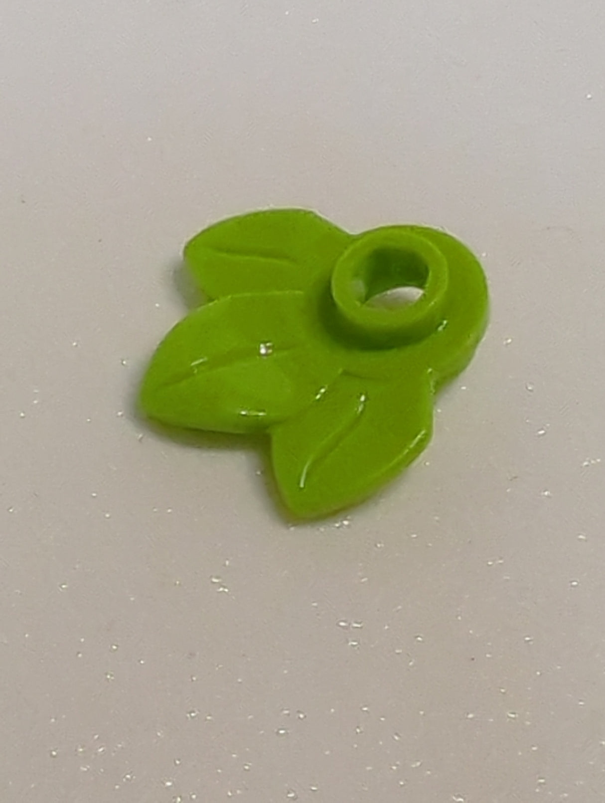 NEU 1 x 1 Pflanzenblatt 3fach lindgrün