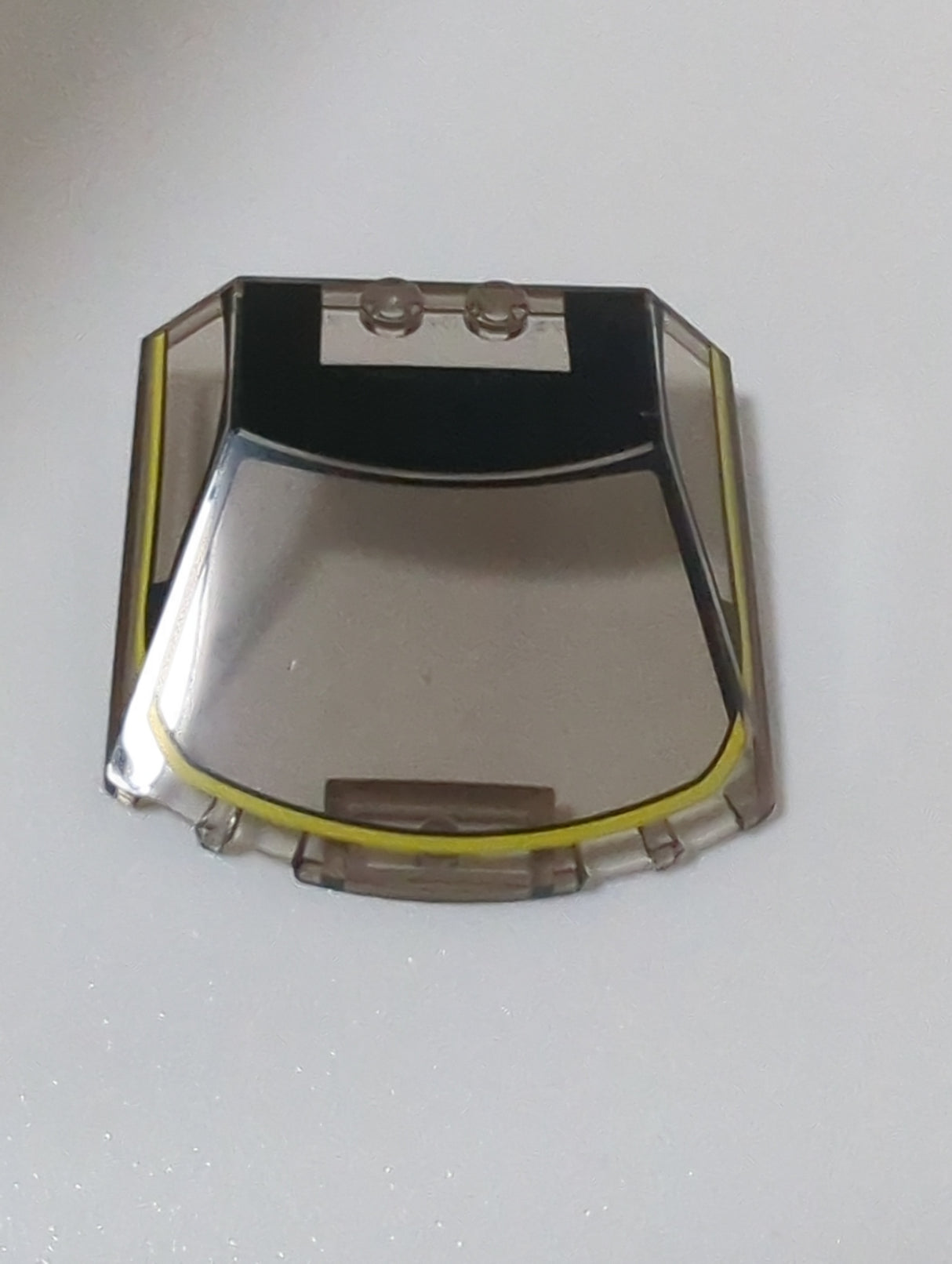 NEU Windscreen 6 x 6 x 1 1/3 Straight Sides with Black Roof with Yellow Stripe Pattern transparent schwarz trans-brown