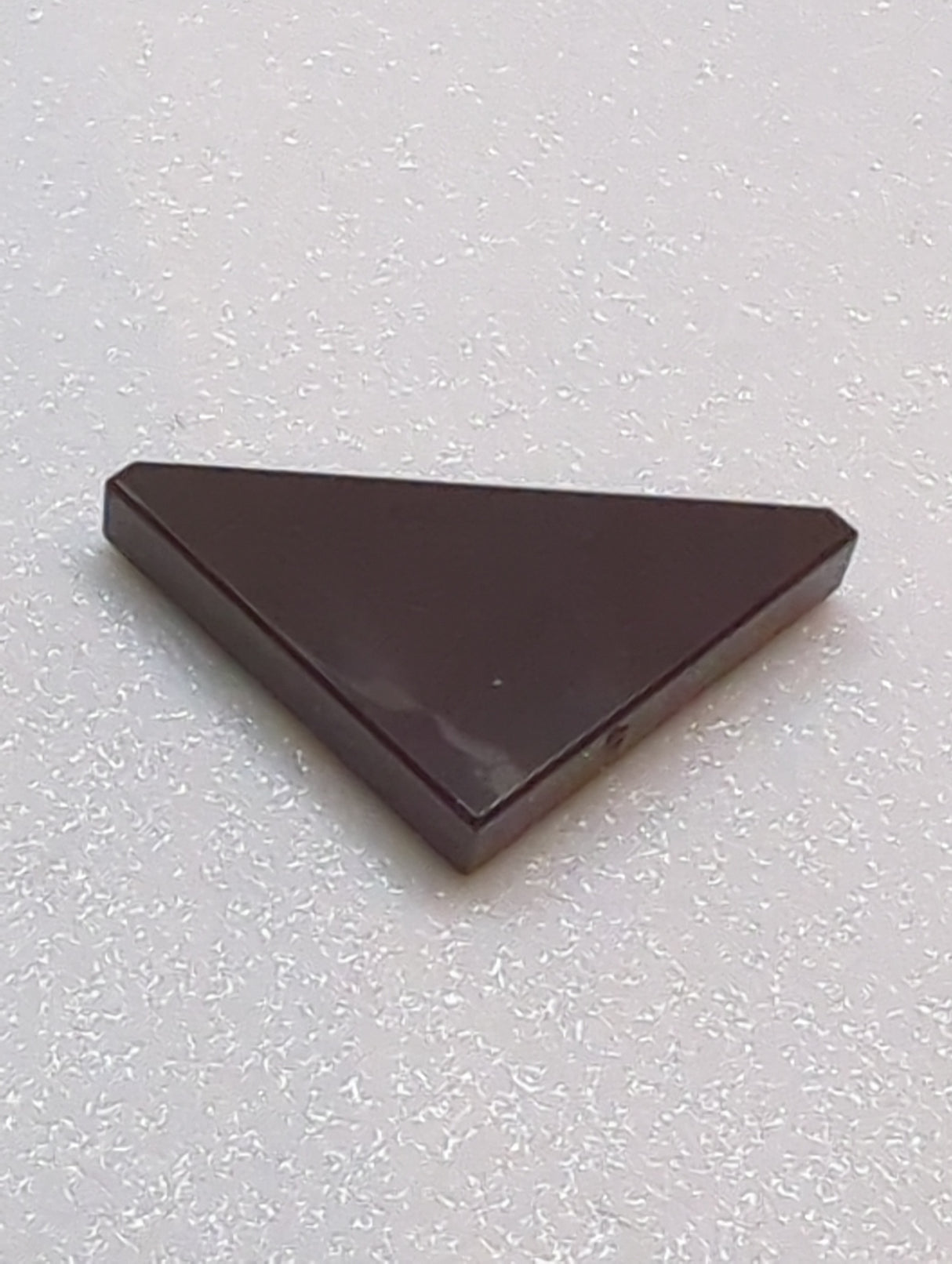 NEU Fliese, Modifiziert 2 x 2 Dreieckig dunkelbraun