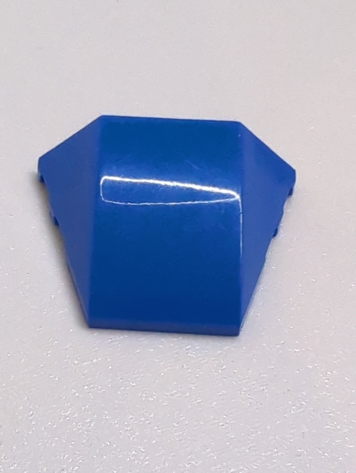 4x3 Keilstein ohne Noppen auf Oberseite blau