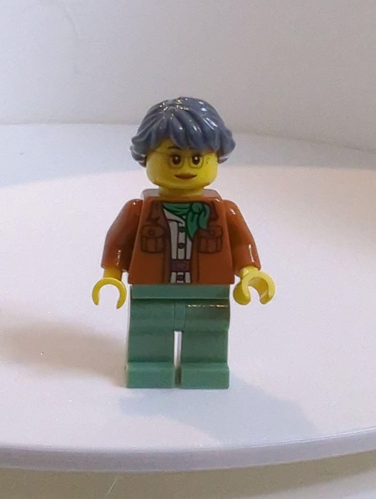 NEU Ninjago Minifigur Misako - Legacy, dunkelorange Jacke njo665