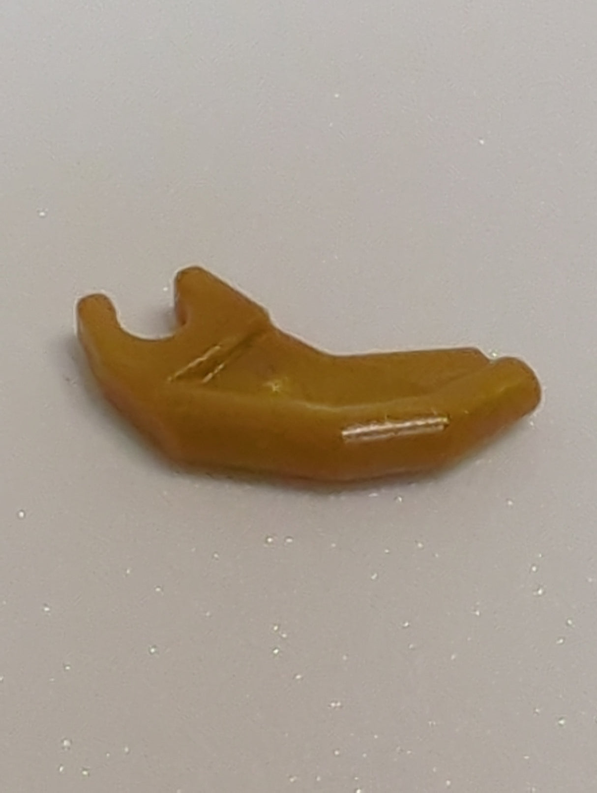 NEU Widerhaken / Klaue / Horn / Zahn mit Clip, abgewinkelt pearlgold