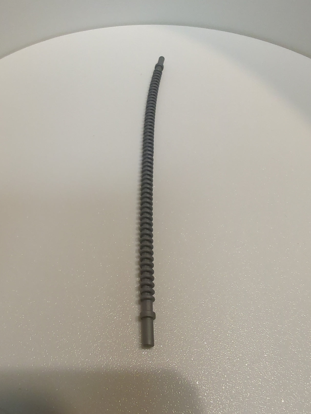 NEU Schlauch geripped, flexibel mit 8mm Enden 19L / 15.2cm