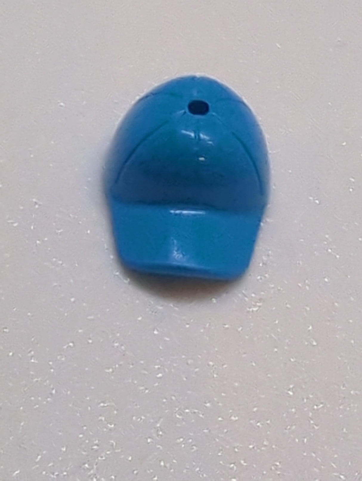 NEU Minifigur, Cap Kappe - Kurzer gebogener Schirm mit Nähten und Loch oben dunkelazur