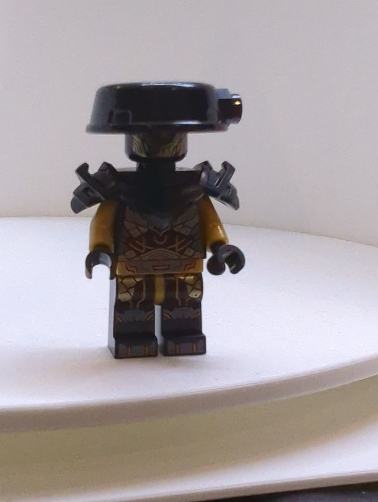 NEU Ninjago Mnifigur Imperium Guard Commander - schwarzer Kopf njo818