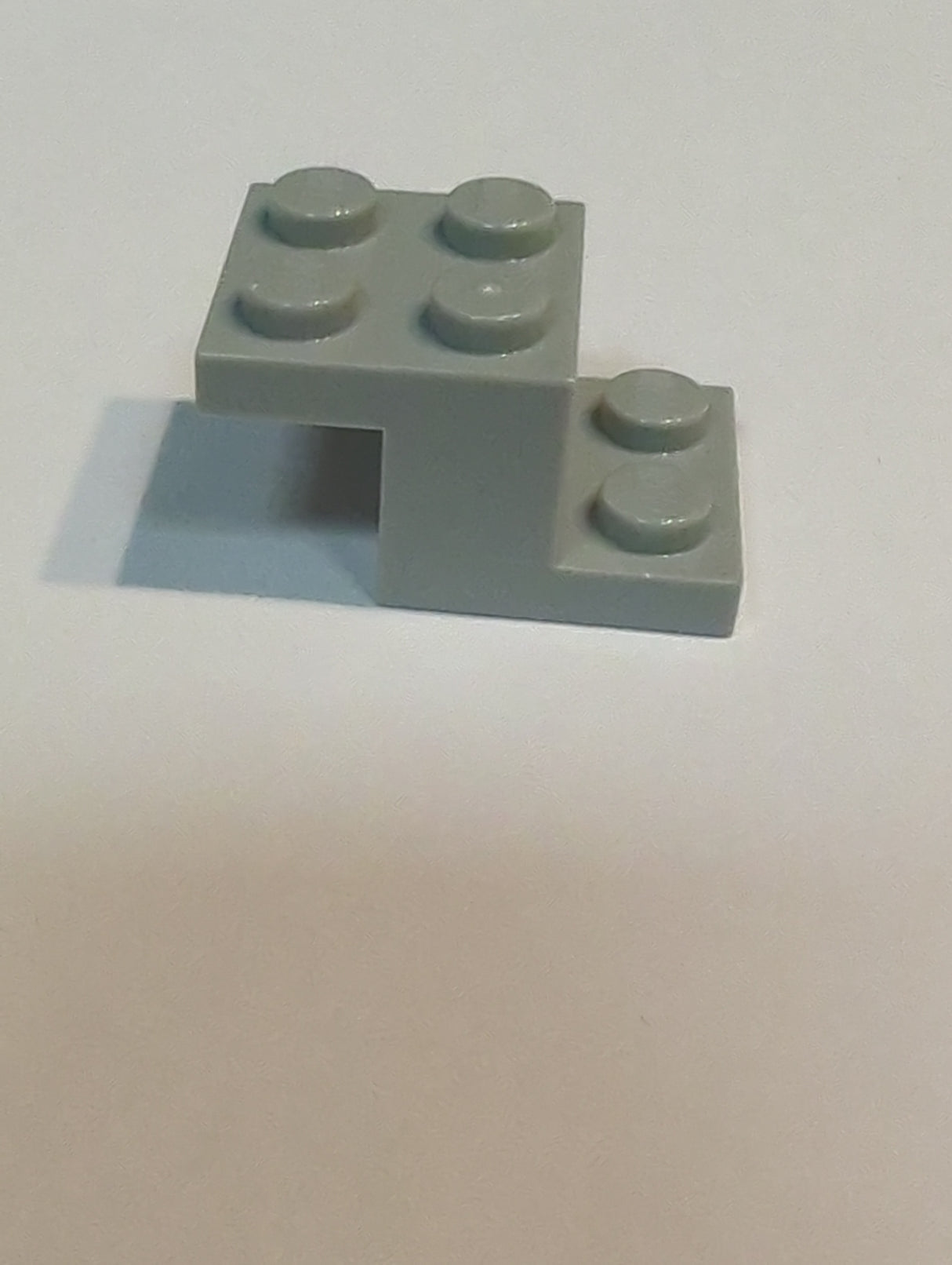 NEU Winkel 3 x 2 x 1 1/3 mit Noppenhalter unten neuhellgrau