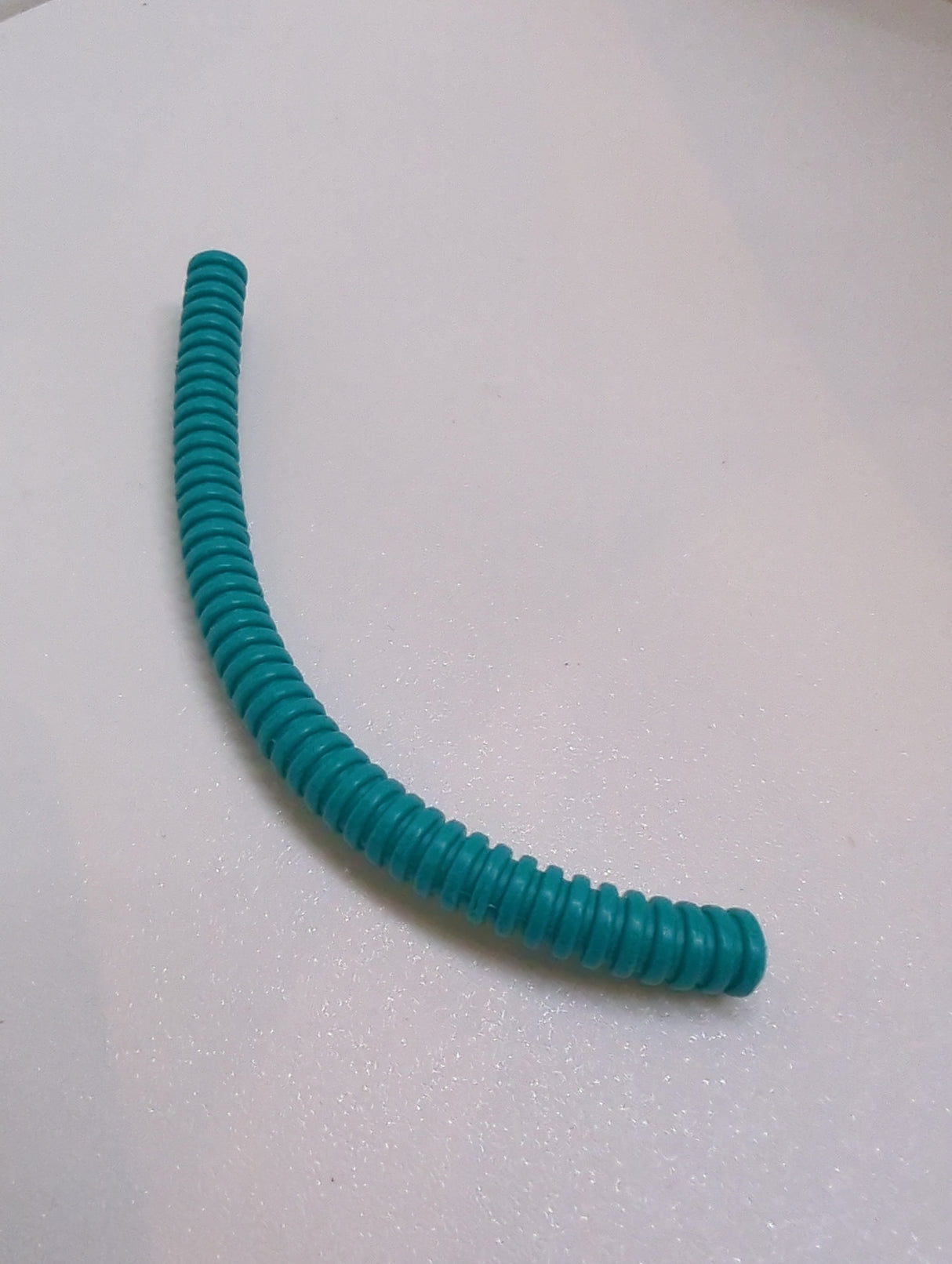 Schlauch geriffelt 14L mit 7mm Durchm. türkis