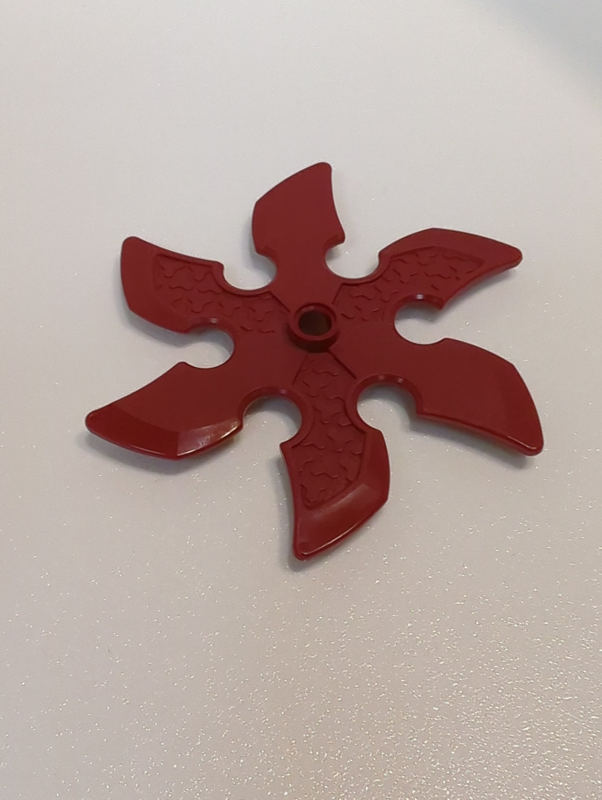 NEU Technik Sägeblatt mit Pinloch und sechs Zähnen (großer Shuriken-Wurfstern) dunkelrot