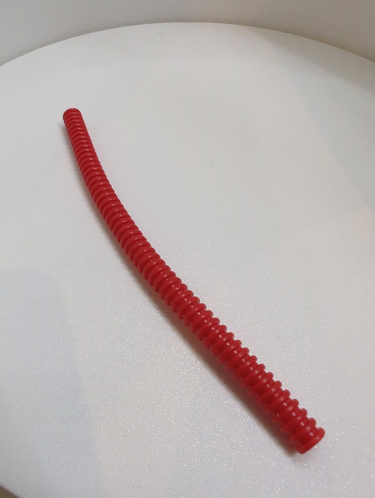 Schlauch geriffelt 7mm D. 17L / 13.6cm rot