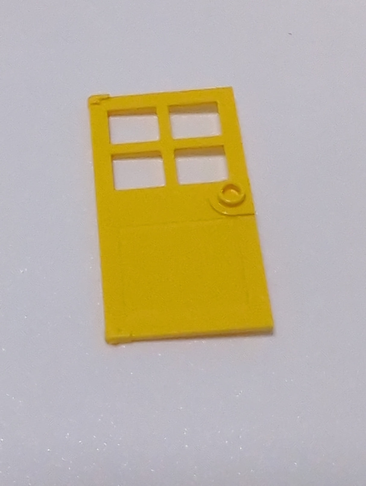 NEU Door 1 x 4 x 6 with 4 Panes and Stud Handle gelb yellow