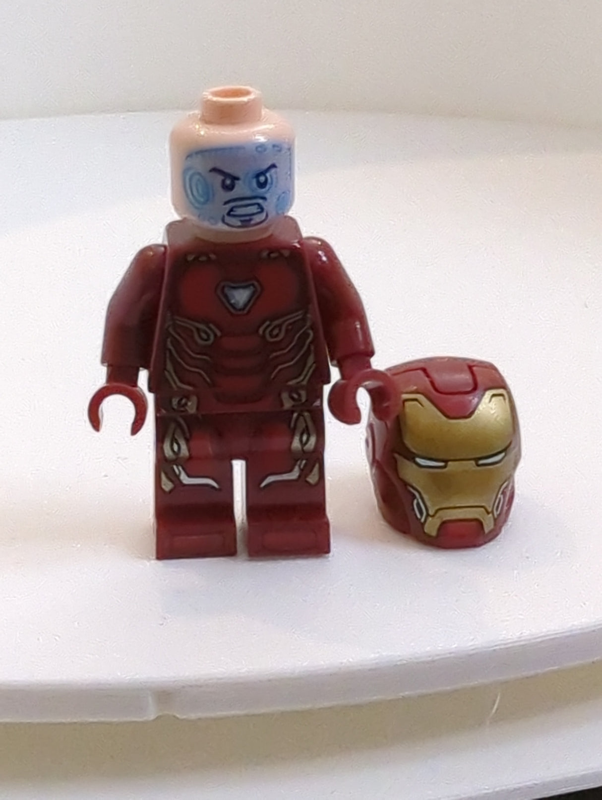 NEU Super Heroes Minifigur Iron Man Mark 50 Armor - Helm mit großem Visier sh0828