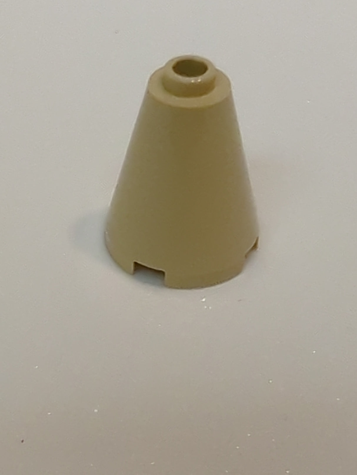 NEU Cone 2 x 2 x 2 - Open Stud beige