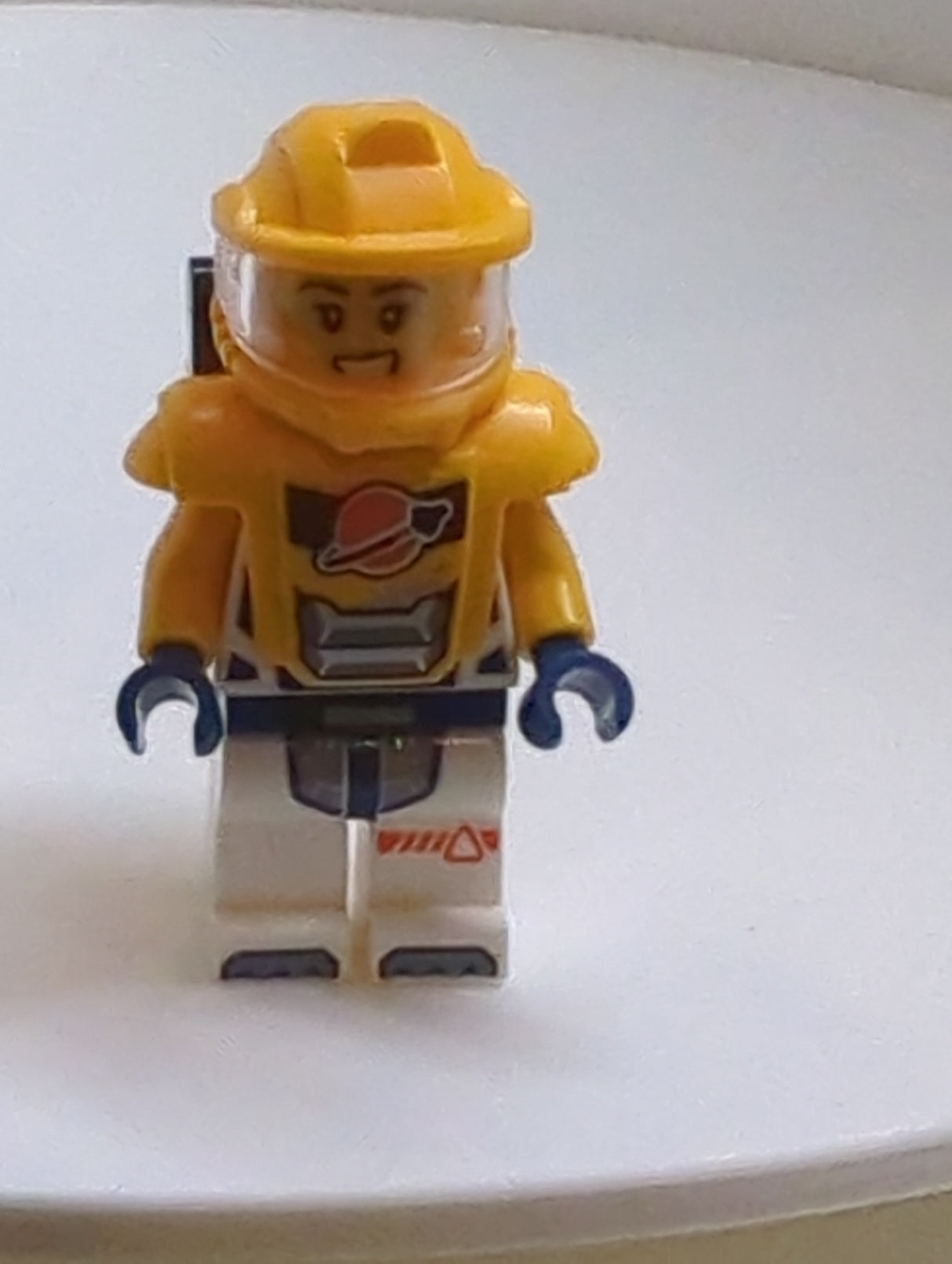 NEU City Minifigur Astronautin - helloranger Helm, Visier cty1695