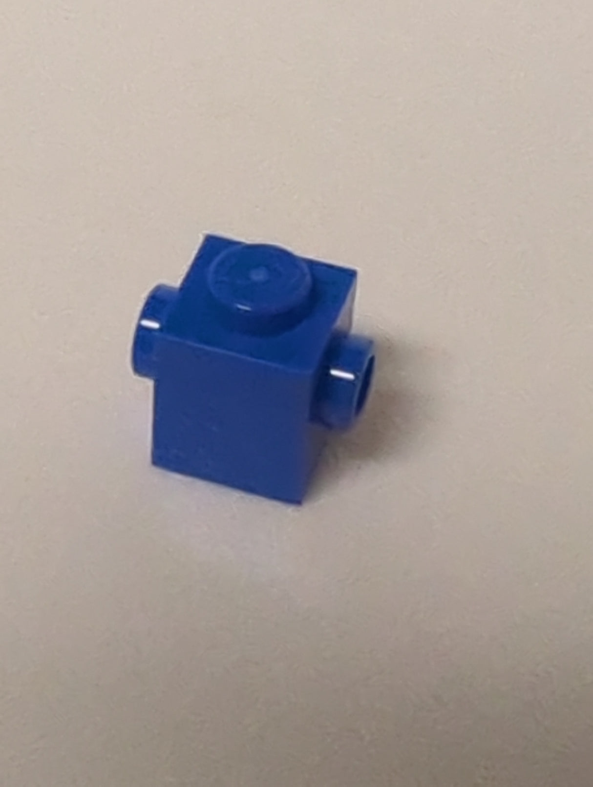 NEU Stein modifiziert 1 x 1 mit 2 Noppen gegenüber blau