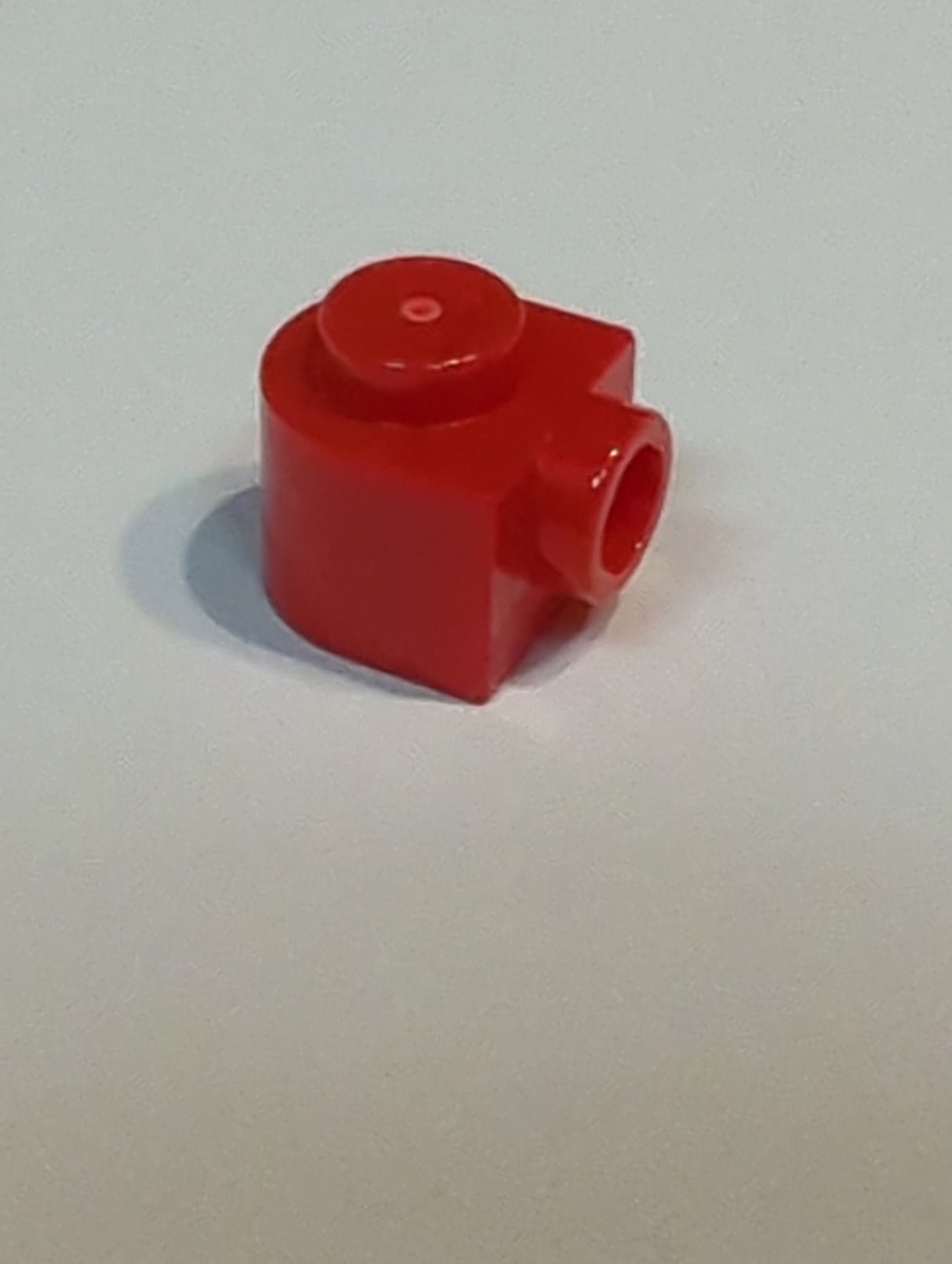 NEU Stein, rund, 1x1x2/3, Halbkreis, erweitert mit seitlicher Noppe rot