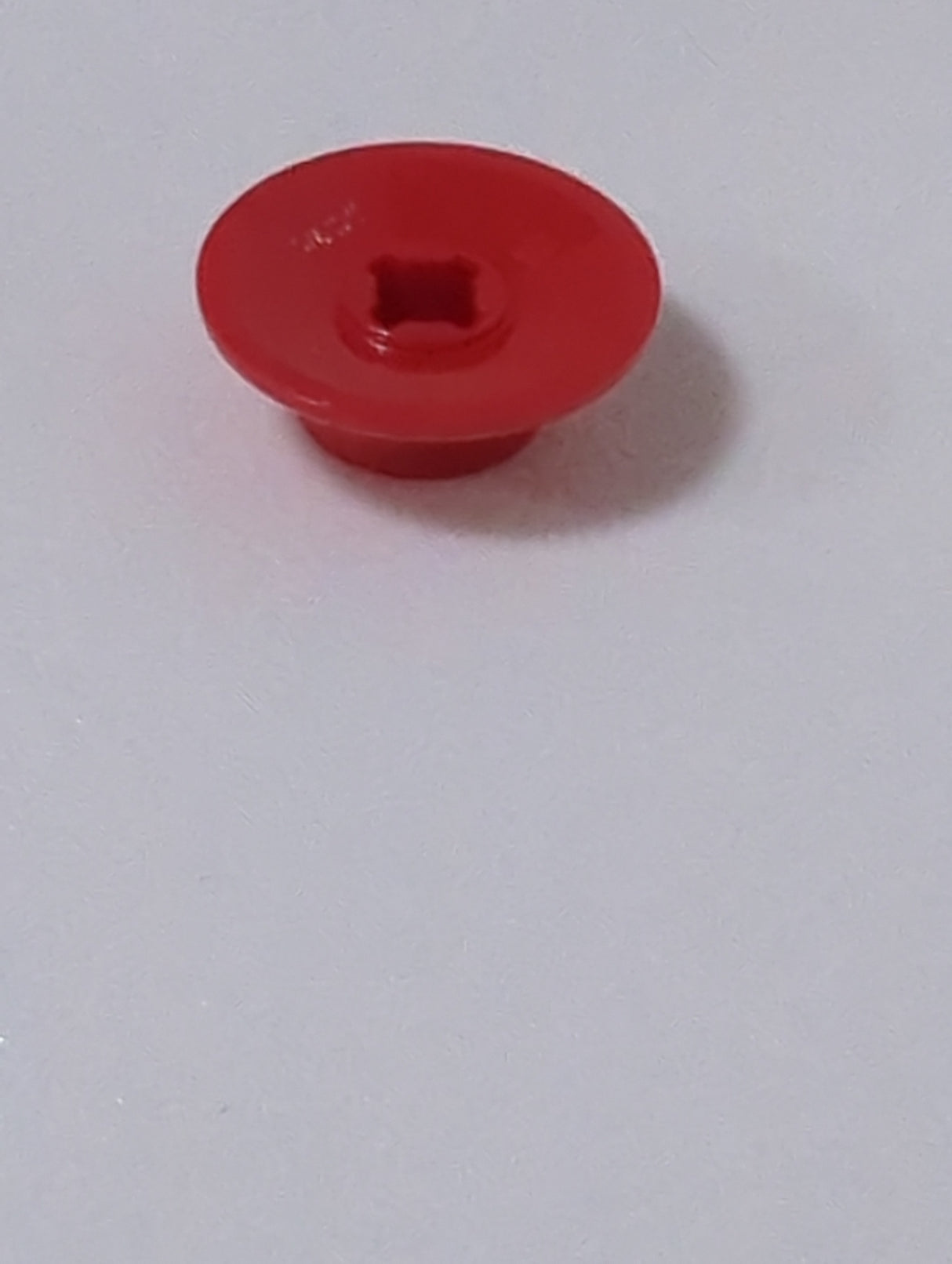NEU Kleines Zugrad, Loch mit Aussparungen für den Haltepin rot