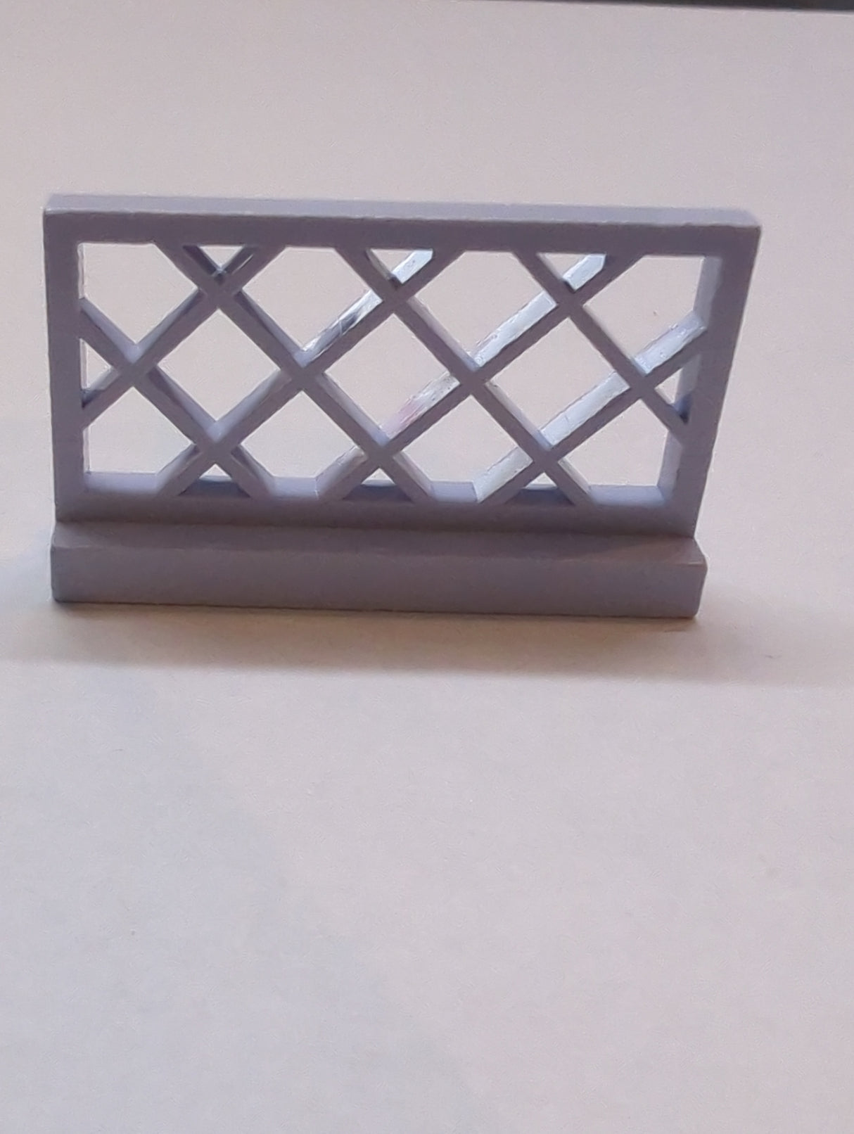 1x4x2 Zaun hell lila