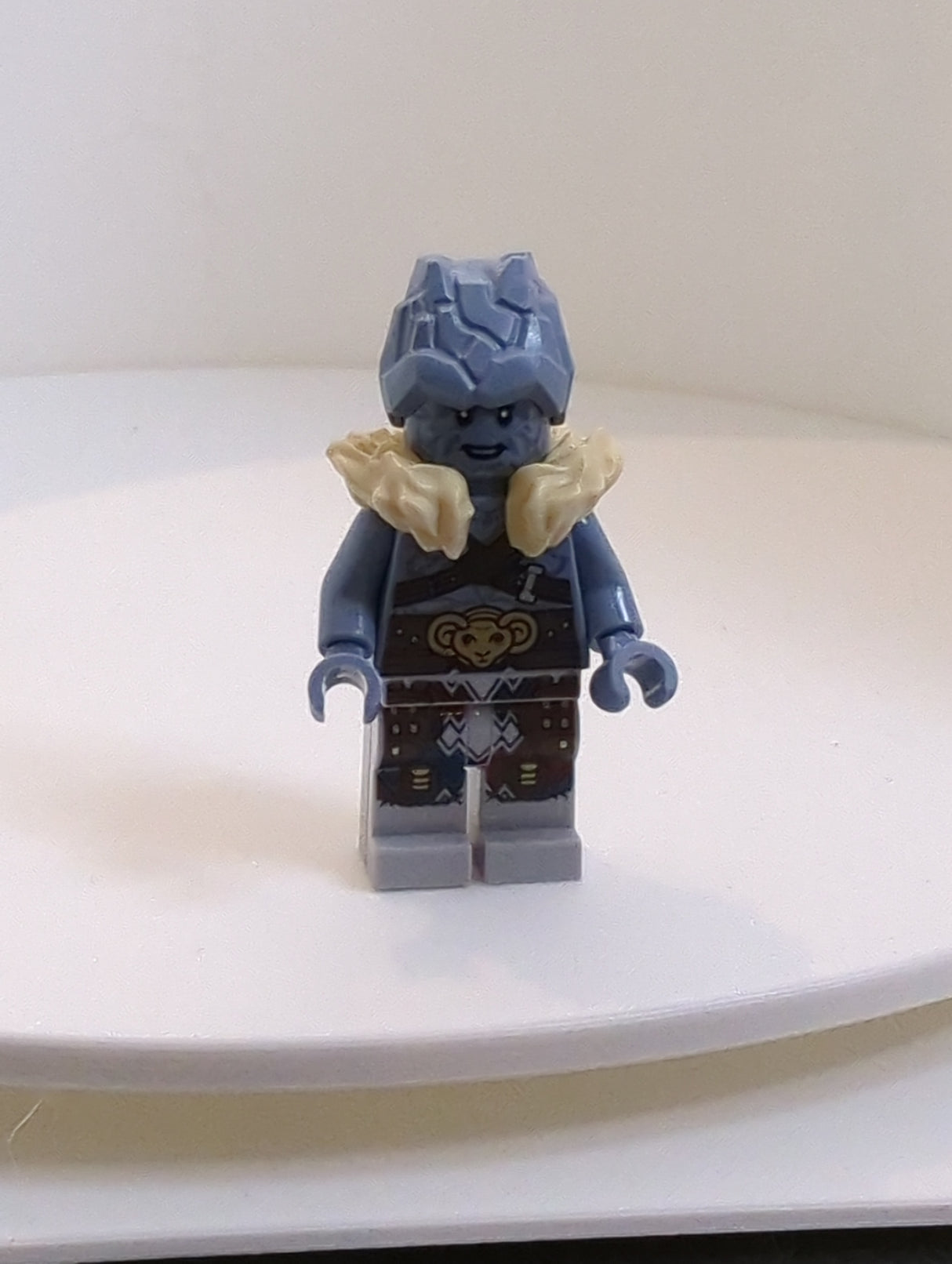 NEU Super Heroes Minifigur Korg - Halskragen Fell sh0814