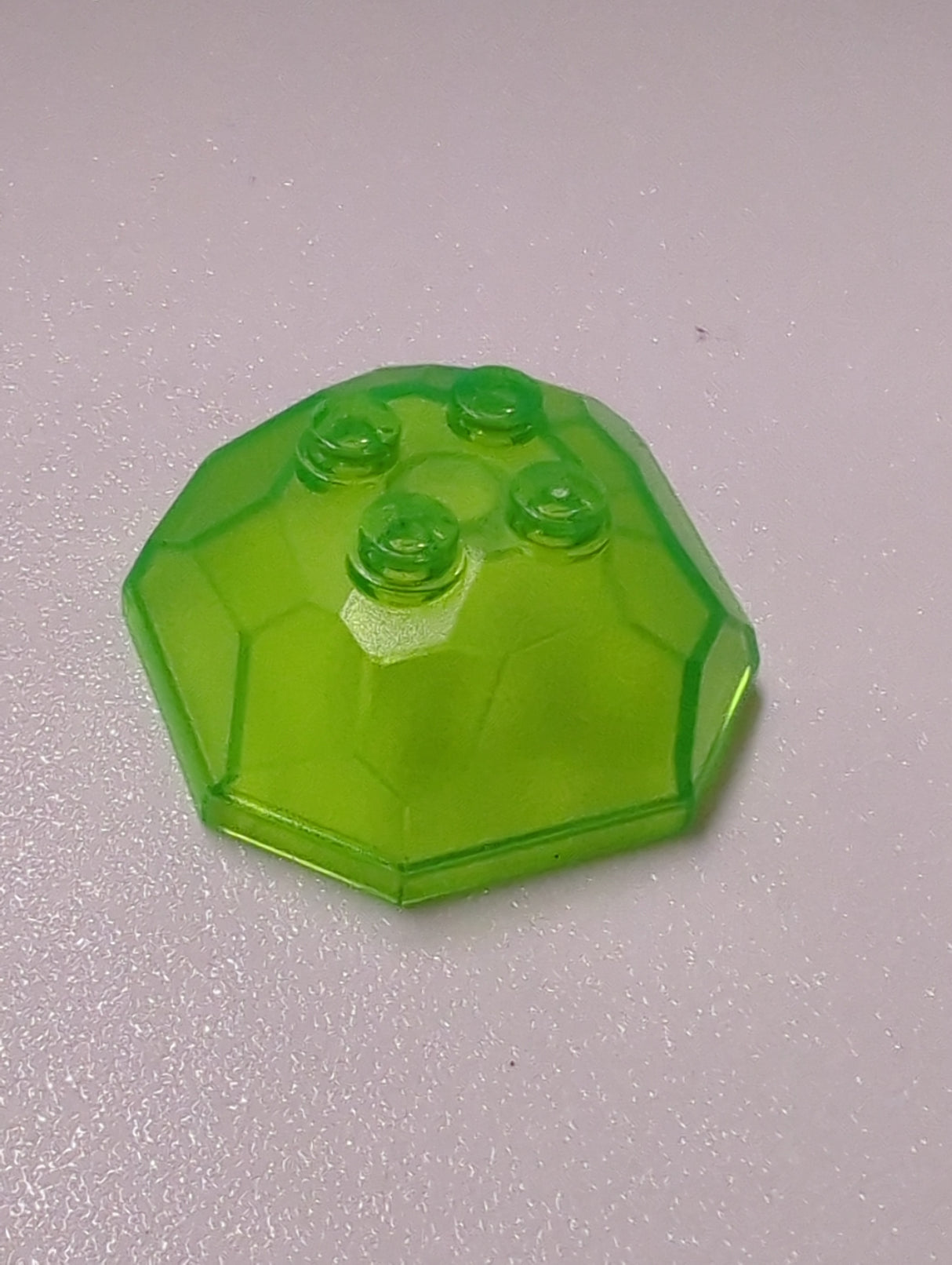 NEU 4 x 4 x 1 Felsen Stein Oberteil transparent mediumgrün