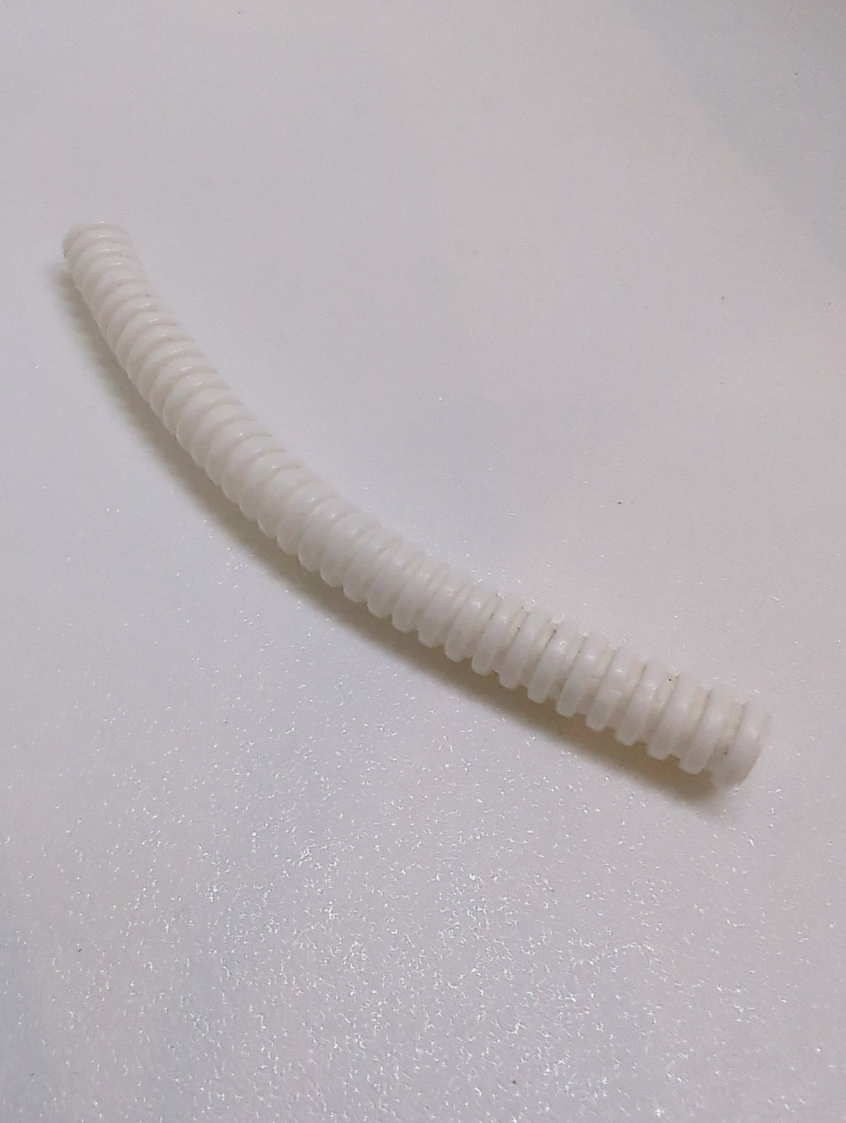 Schlauch geriffelt 11L mit 7mm Durchm. / 8.8cm weiß