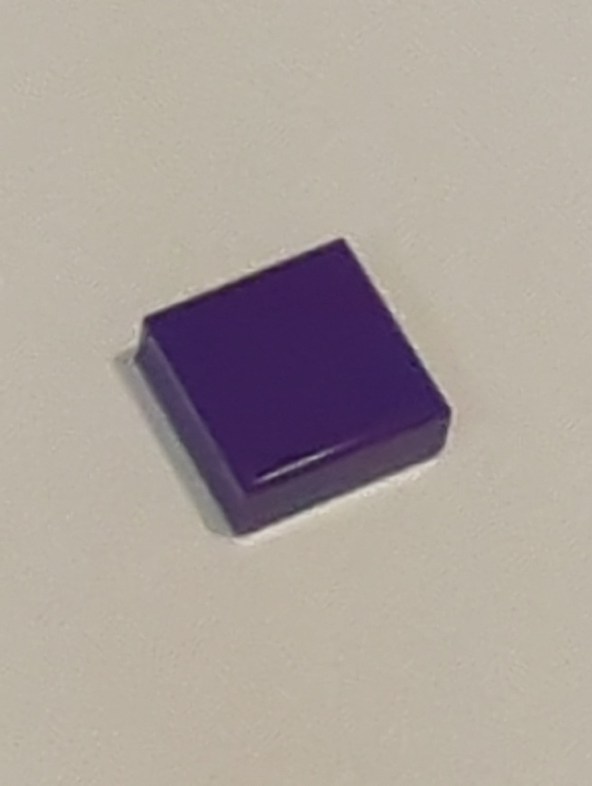 NEU Fliese 1 x 1 lila