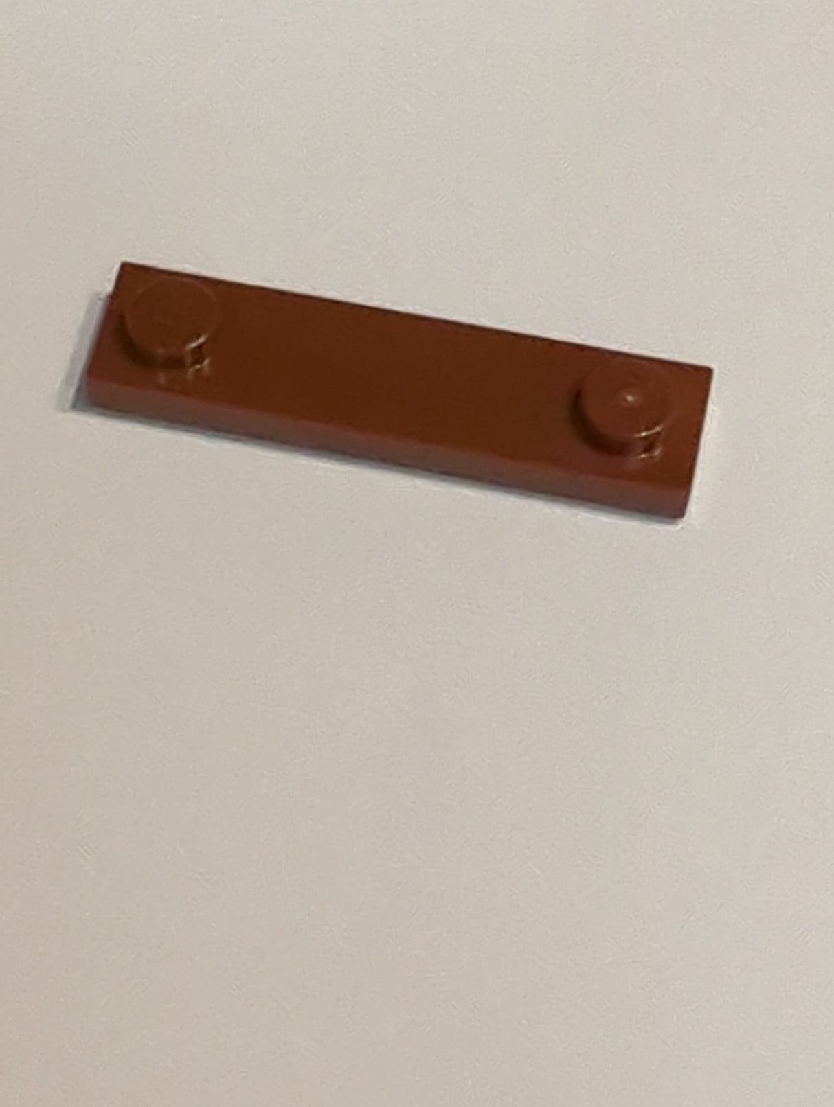 NEU Platte, Modifiziert 1 x 4 mit 2 Noppen mit Rille neubraun