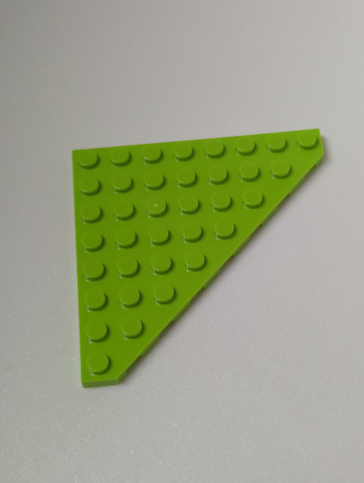 NEU Keil, Platte 8 x 8 geschnittene Ecke lindgrün