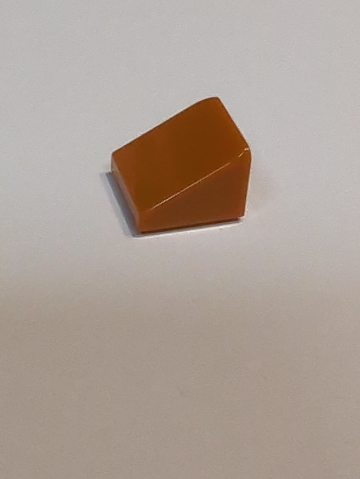 NEU Dachstein Käseecke 30 1 x 1 x 2/3 dunkelorange