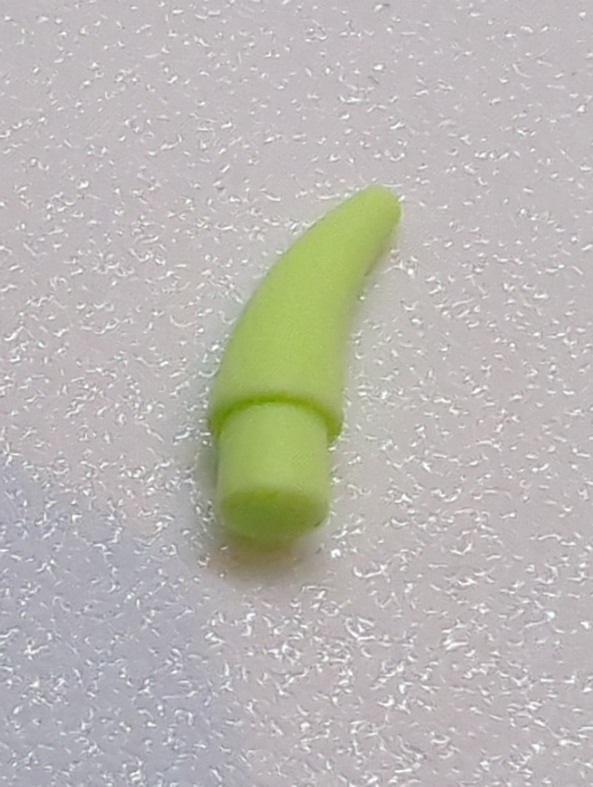 NEU Horn Hornspitze Zahn - klein mintgrün