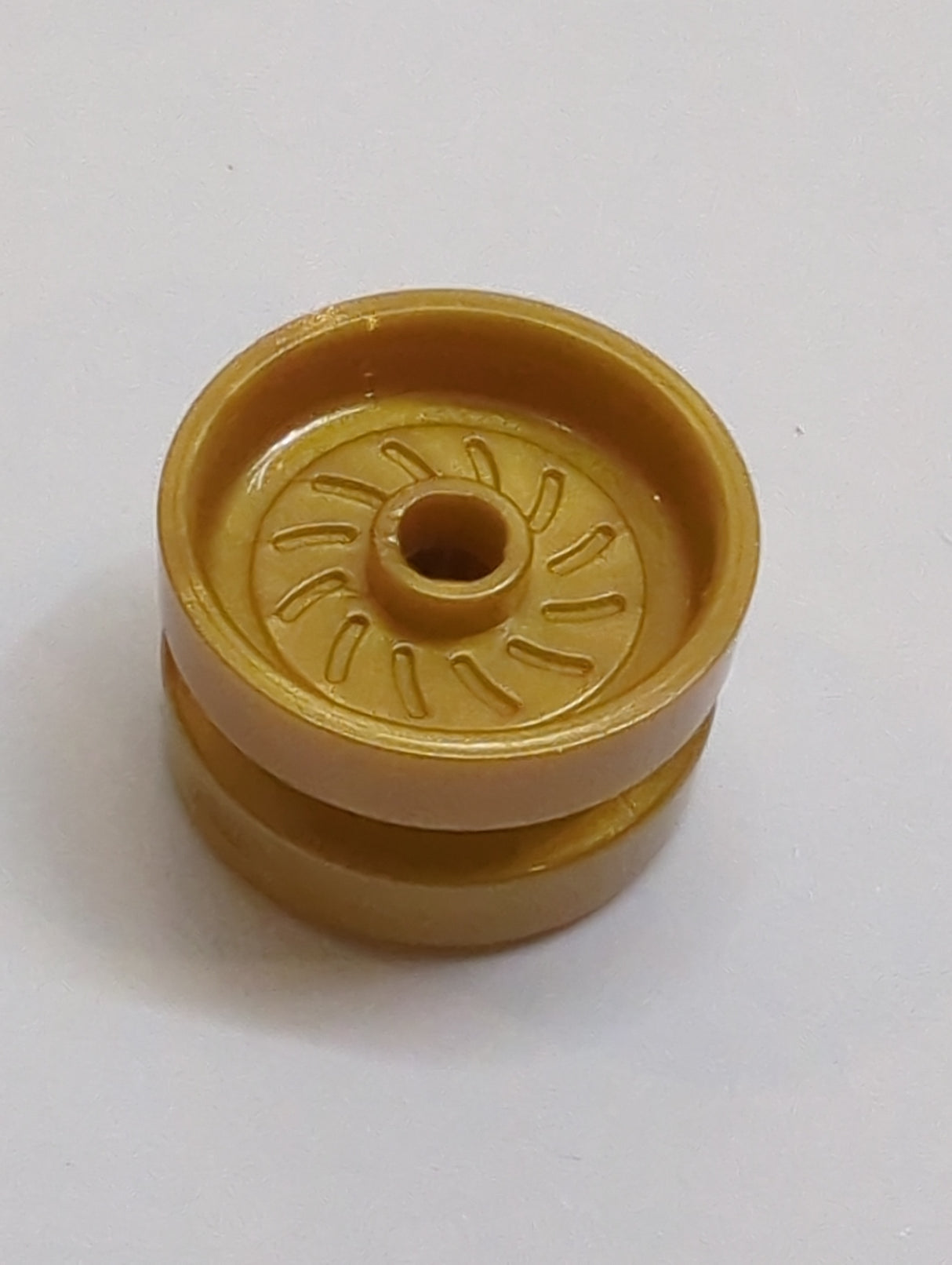 Felge 18x12mm mit Achsloch und Stud, Solid Brake Rotor Lines pearlgold