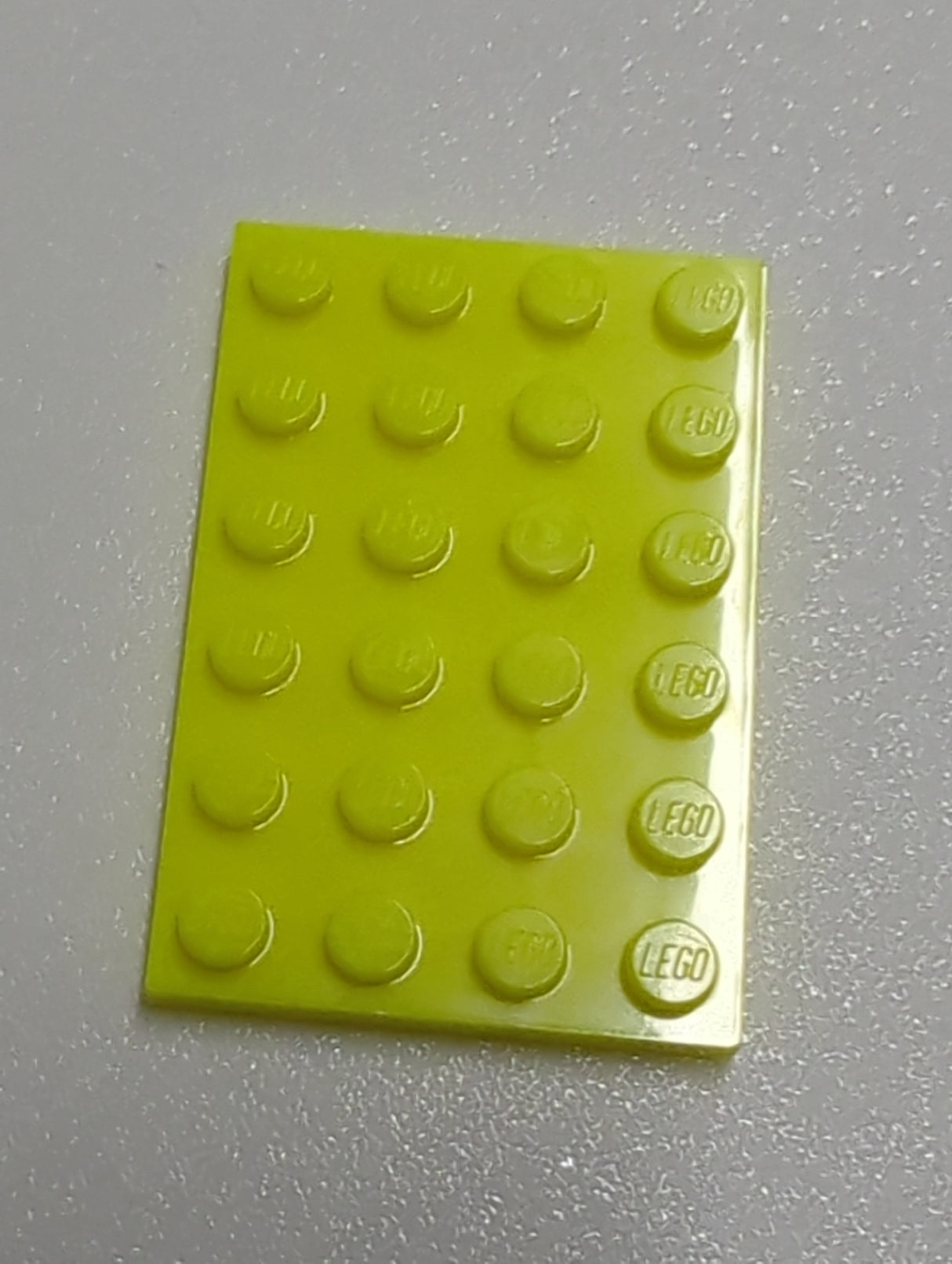 NEU Platte 4 x 6 neongelb