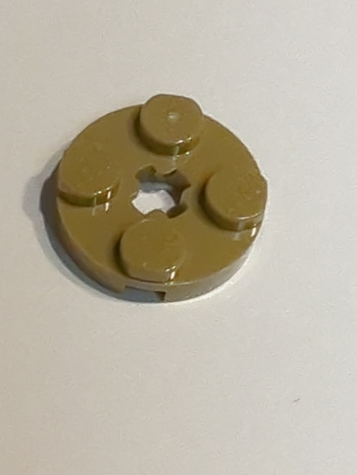 NEU Platte, rund 2 x 2 mit Achsloch dunkelbeige