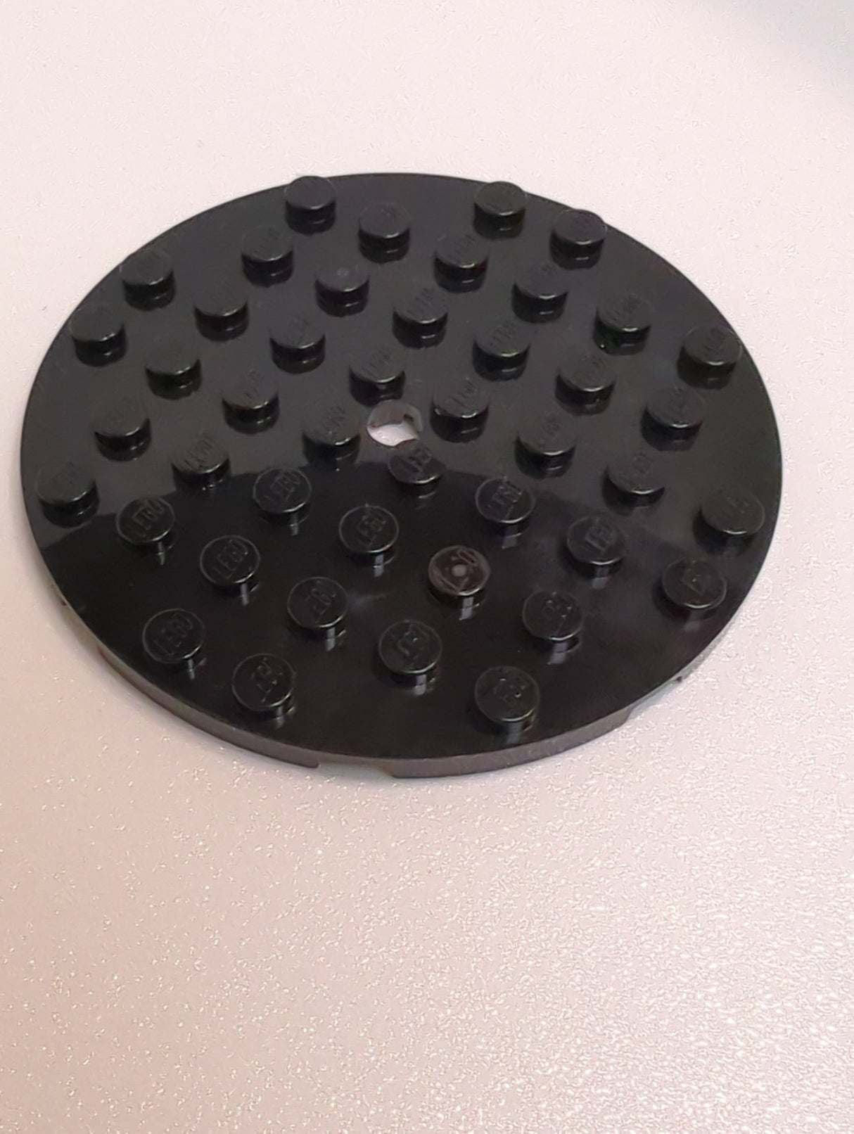 NEU Platte rund 8 x 8 mit Loch schwarz