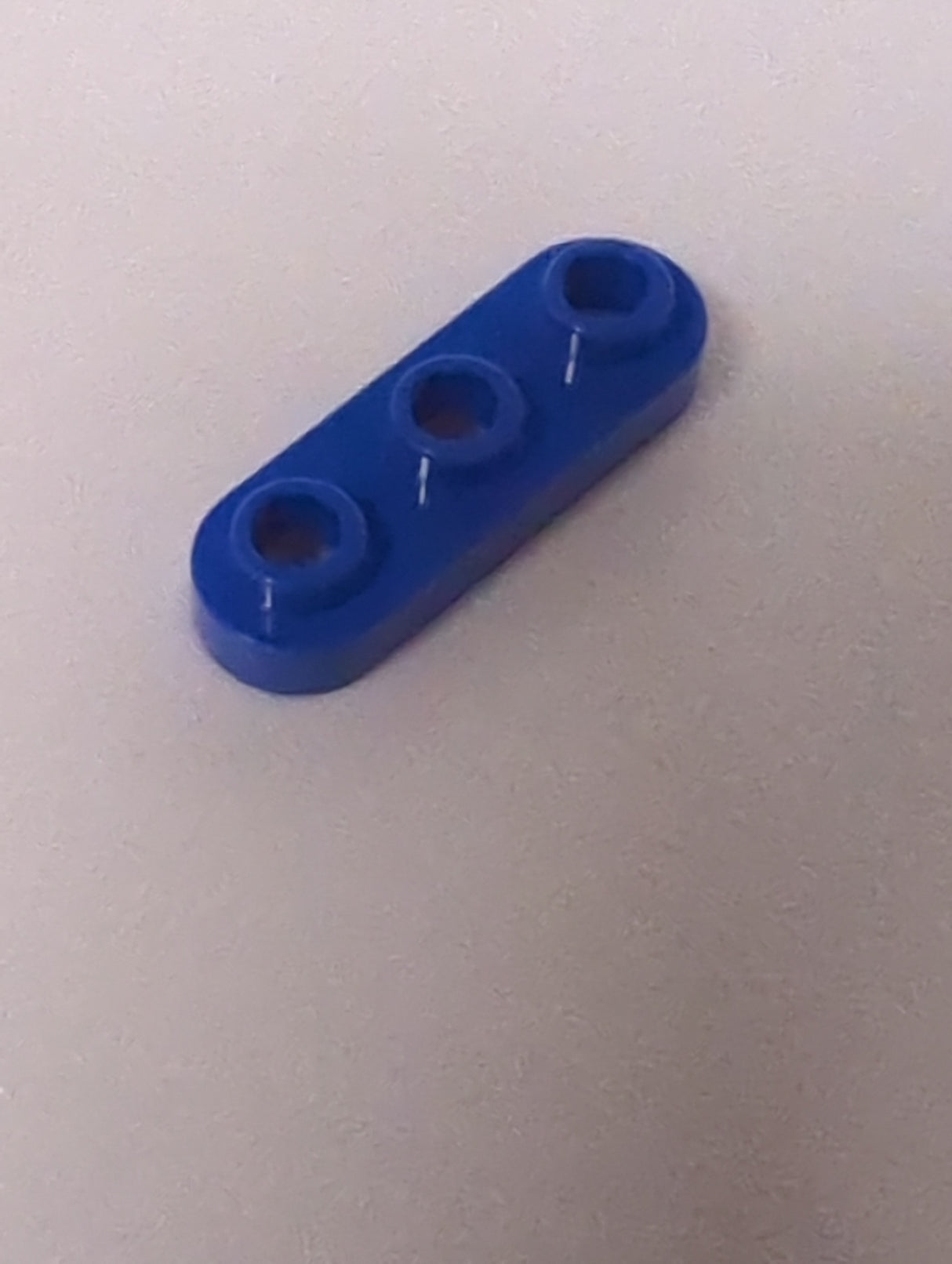 NEU Platte, rund 1 x 3 mit 2 offenen Noppen blau