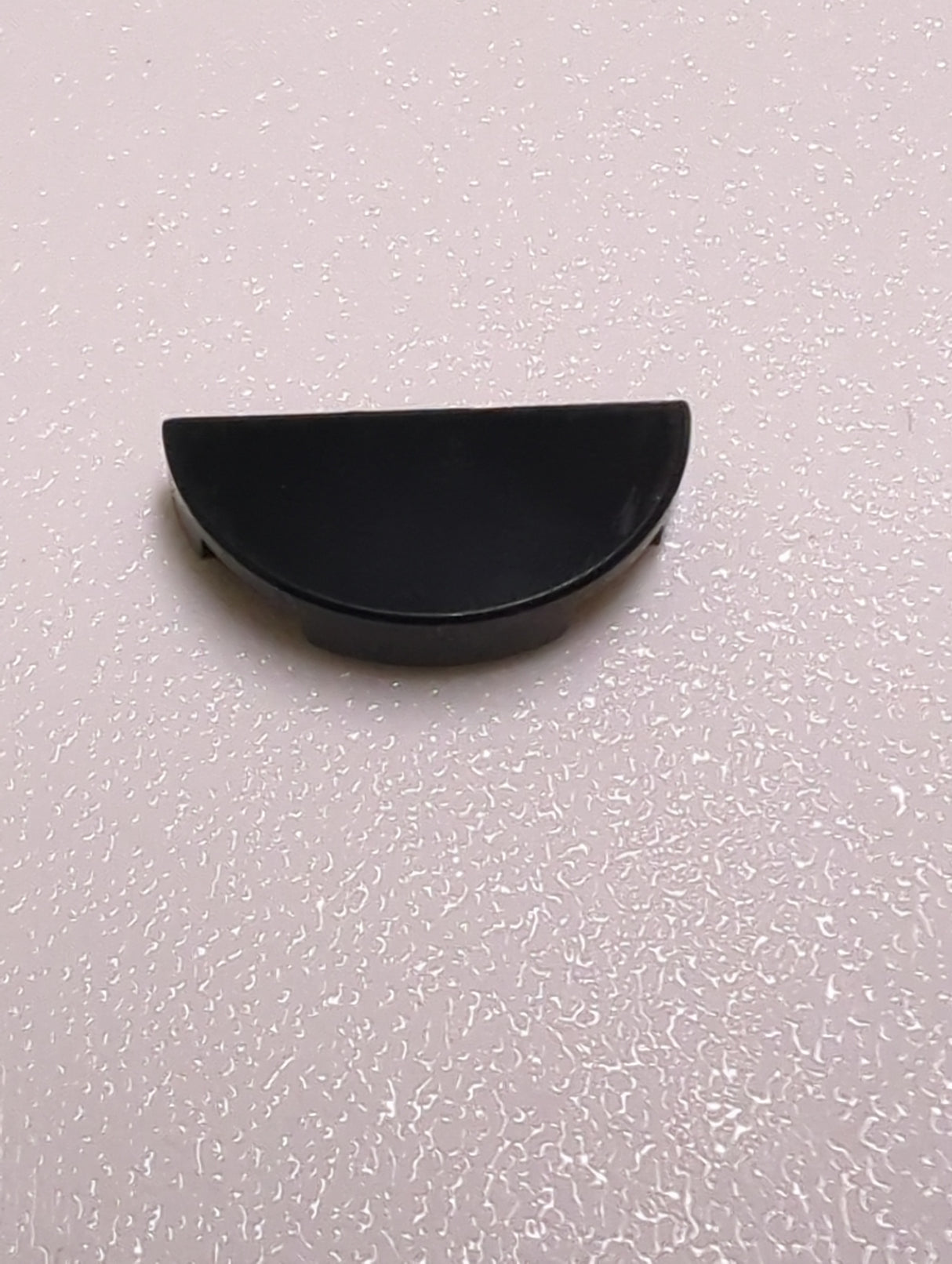 NEU Fliese, rund, 1 x 2, halb schwarz