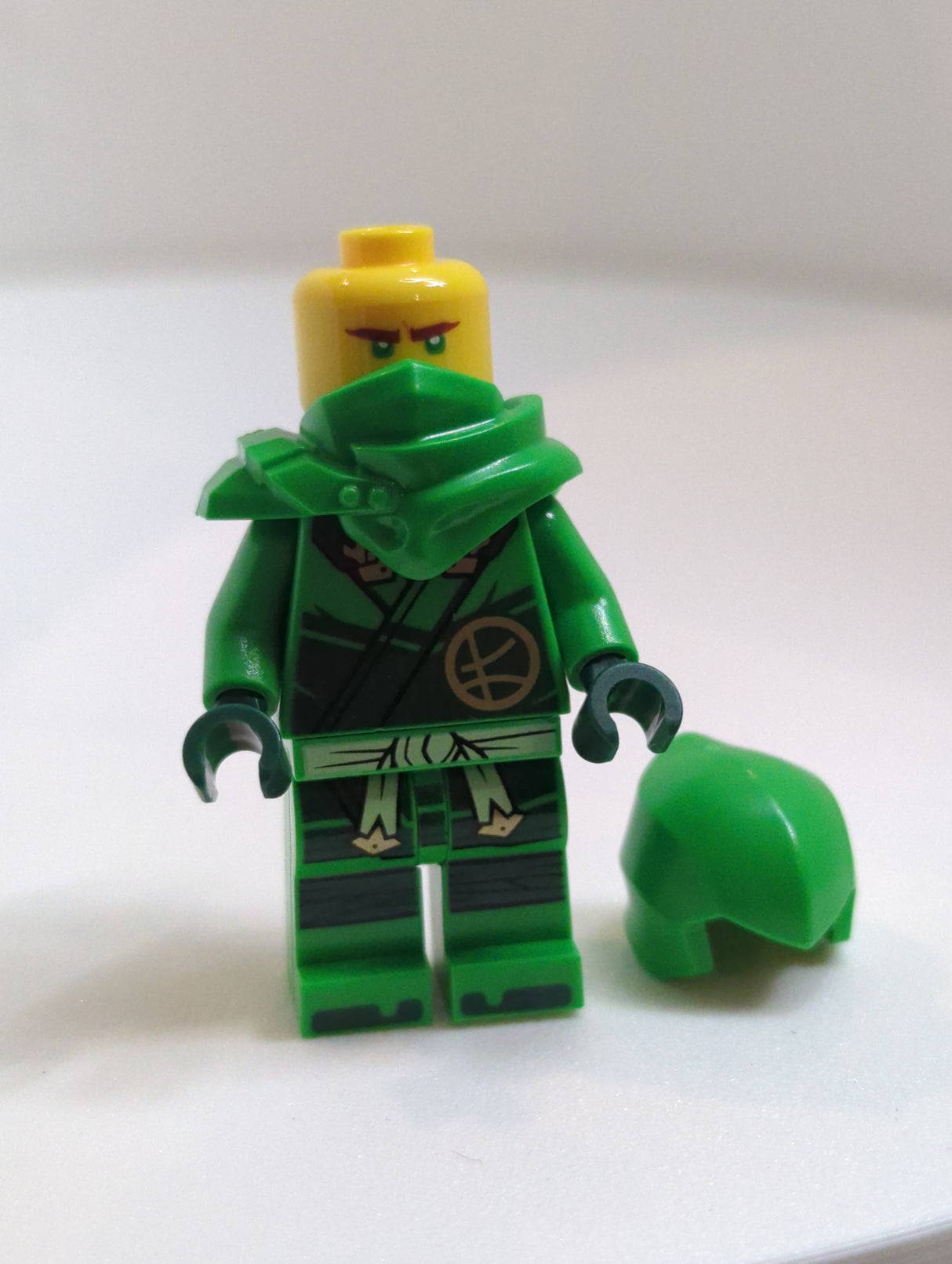 NEU Ninjago Minifigur Lloyd - Dragons Rising njo813
