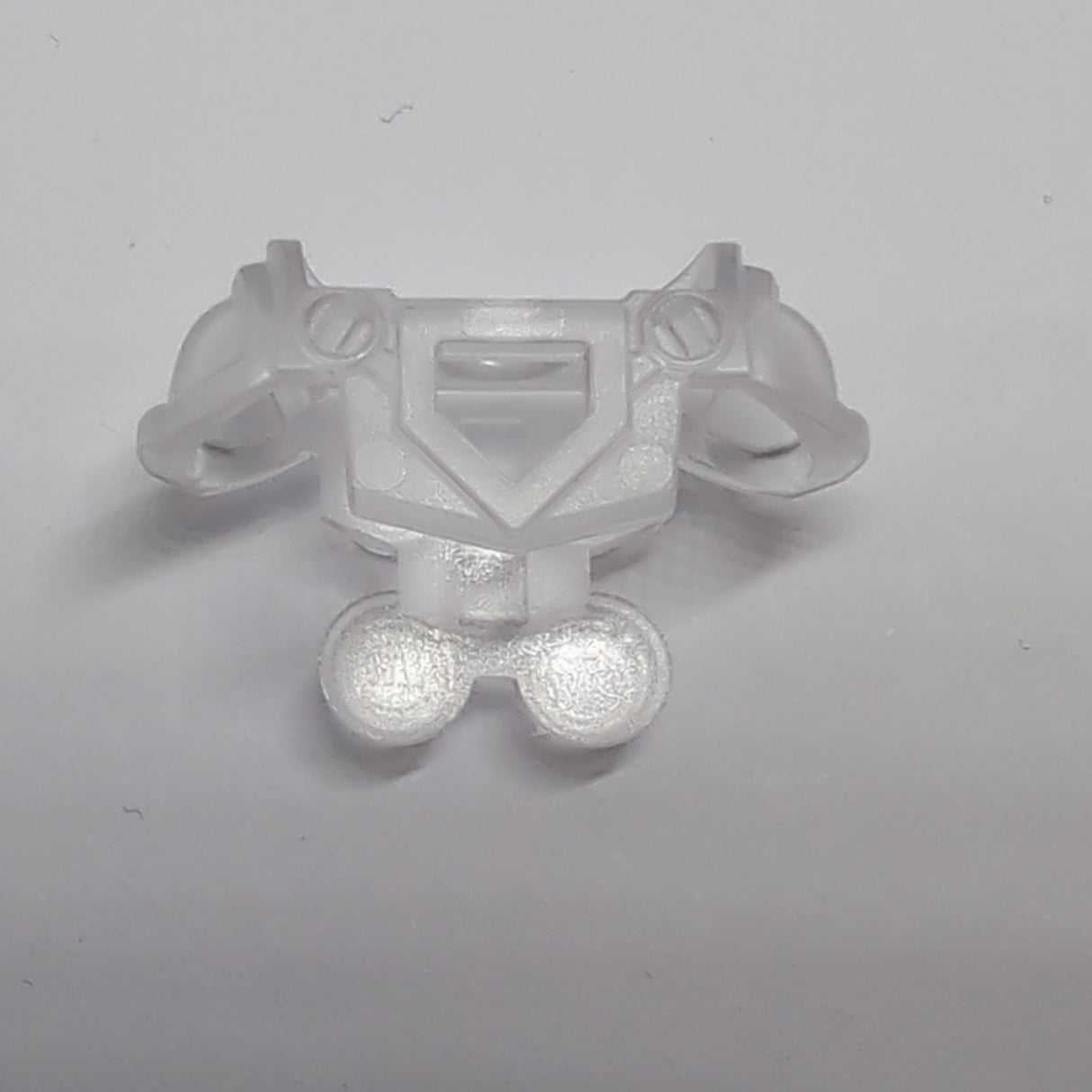Minifigur Brustplatte mit Schulter Pads, Pentagonal Cutout und 4 Noppen on Back transparent weiß trans clear