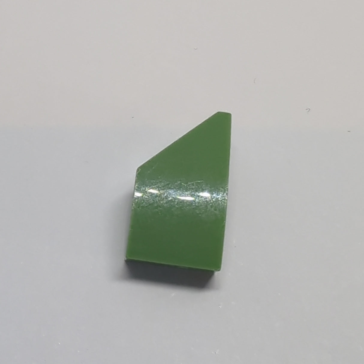2x1 Fliese gebogen Keil links sandgrün sand green