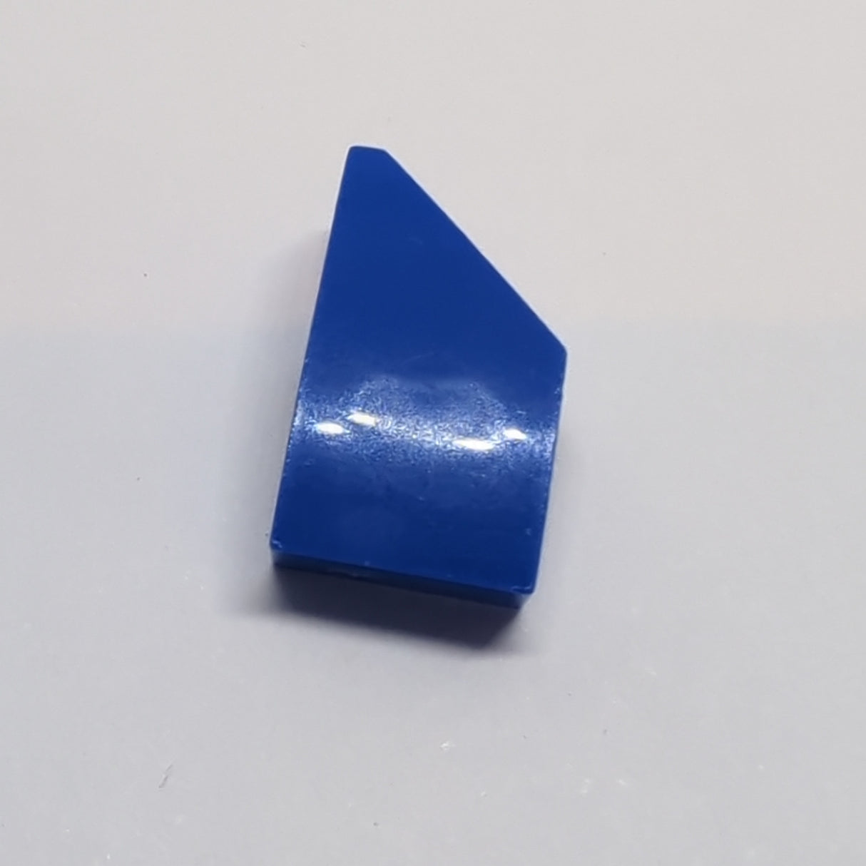2x1 Fliese gebogen Keil rechts blau blue