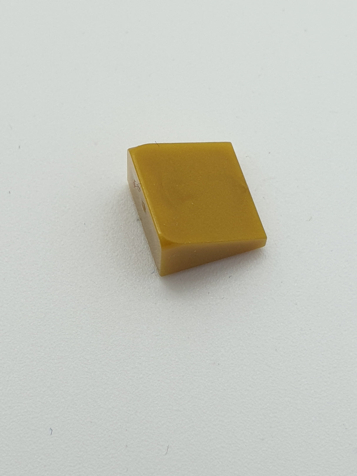 1x1 Dachstein 30° pearlgold pearl gold