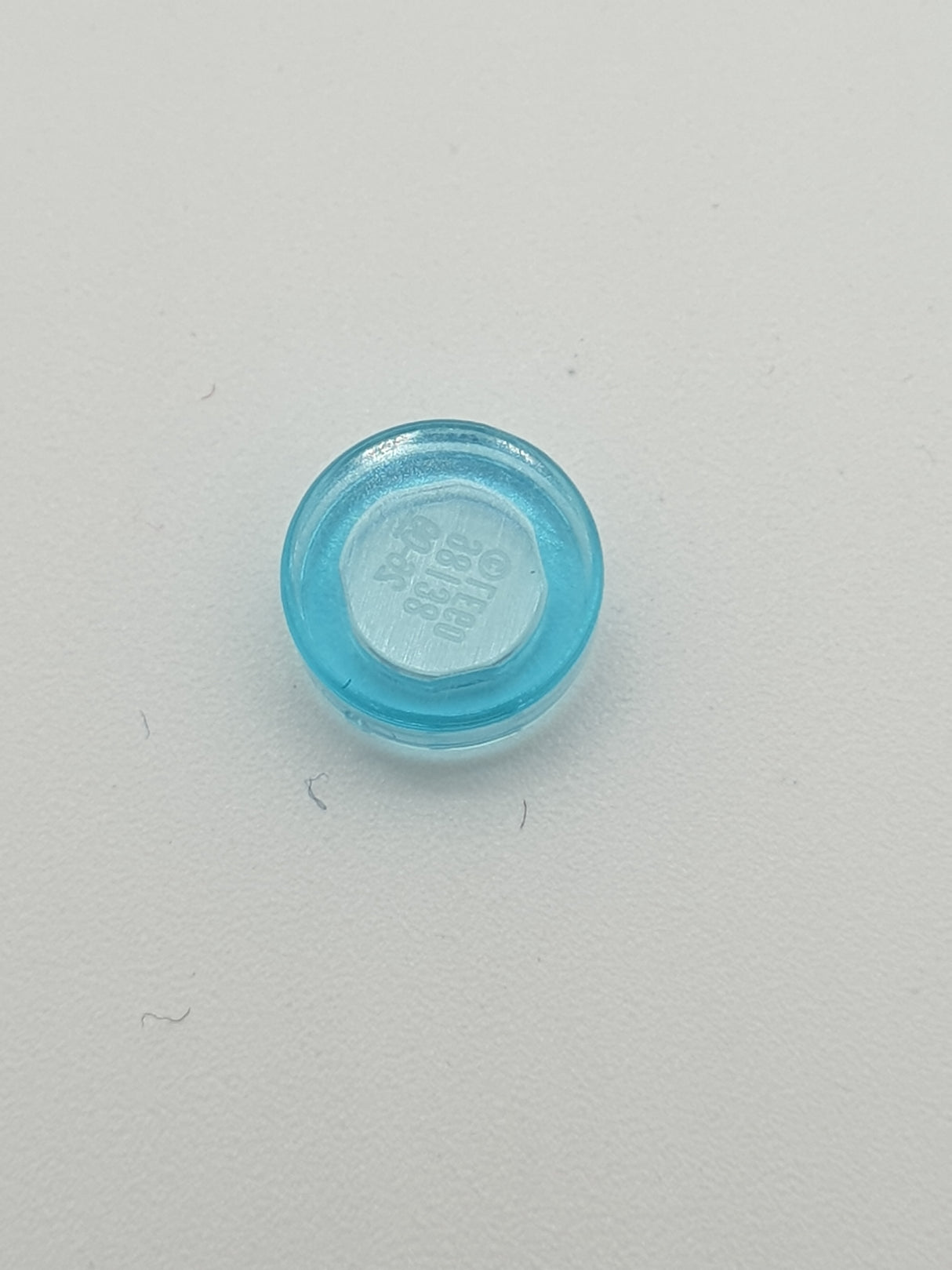 1x1 Fliese rund transparent hellblau trans light blue