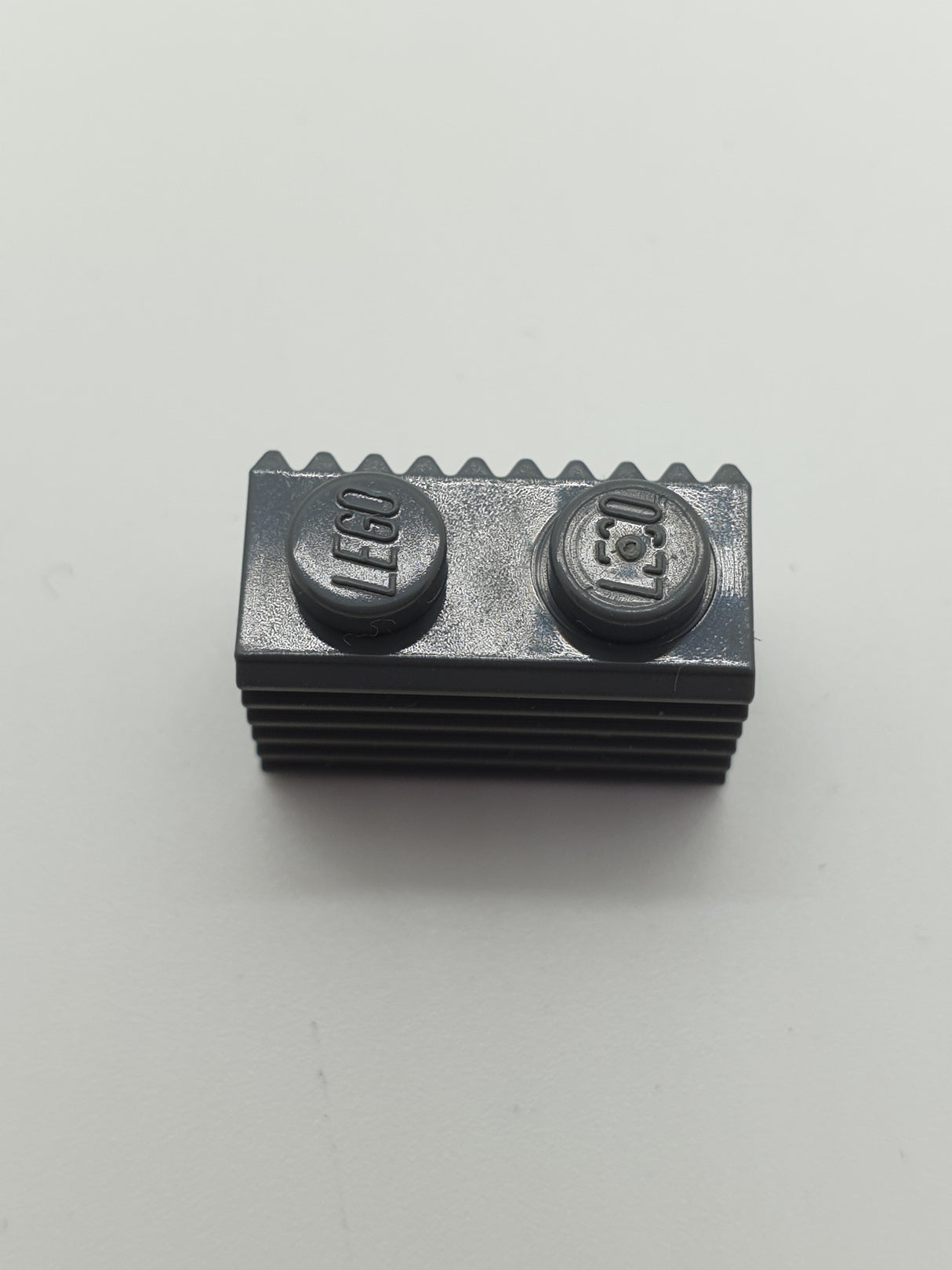 1x2 modifizierter Stein mit Profil neudunkelgrau