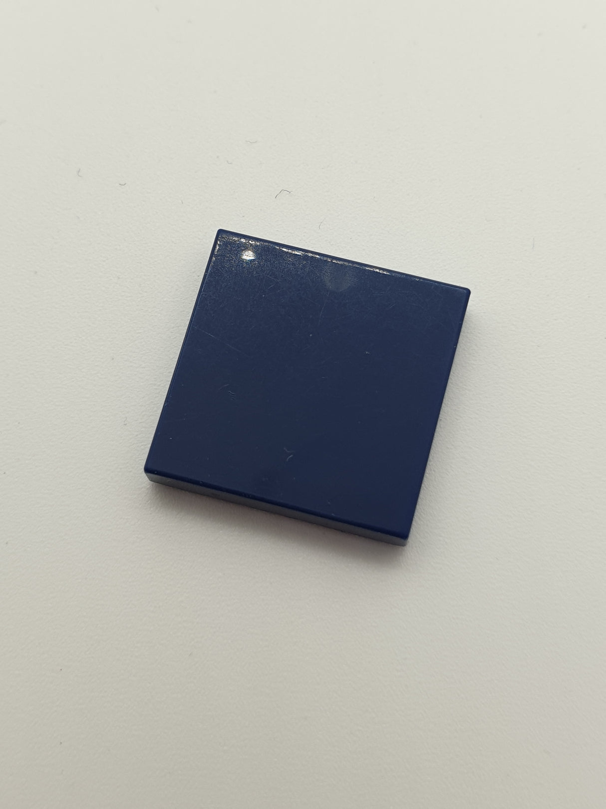 2x2 Fliese dunkelblau